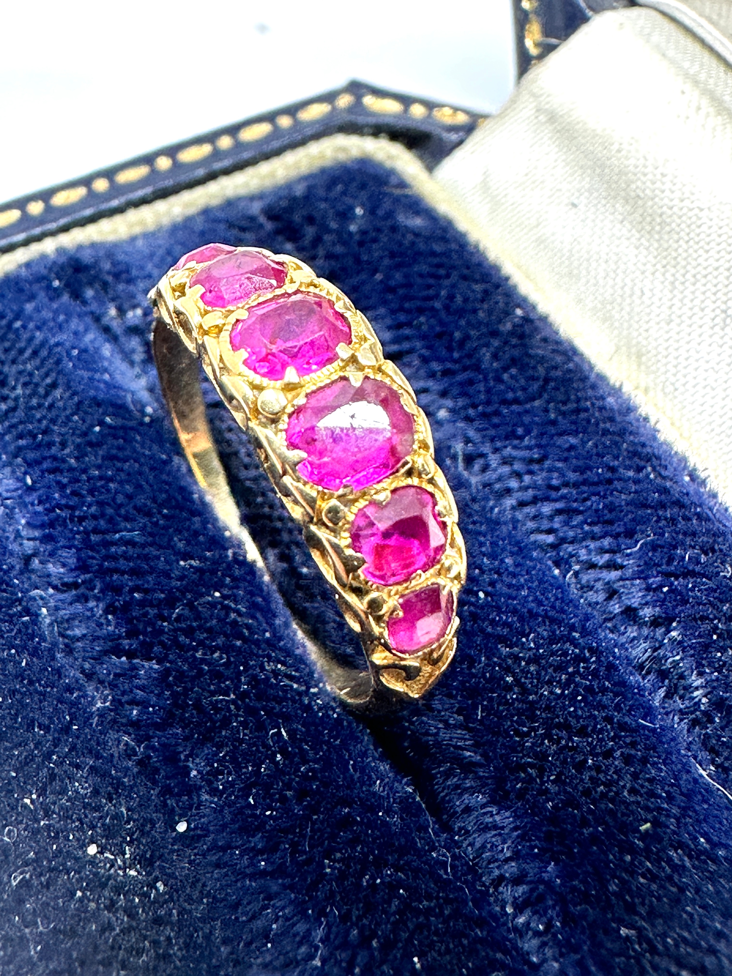 Vintage 18ct gold ruby ring weight 1.8g xrt tested as 18ct - Image 3 of 4
