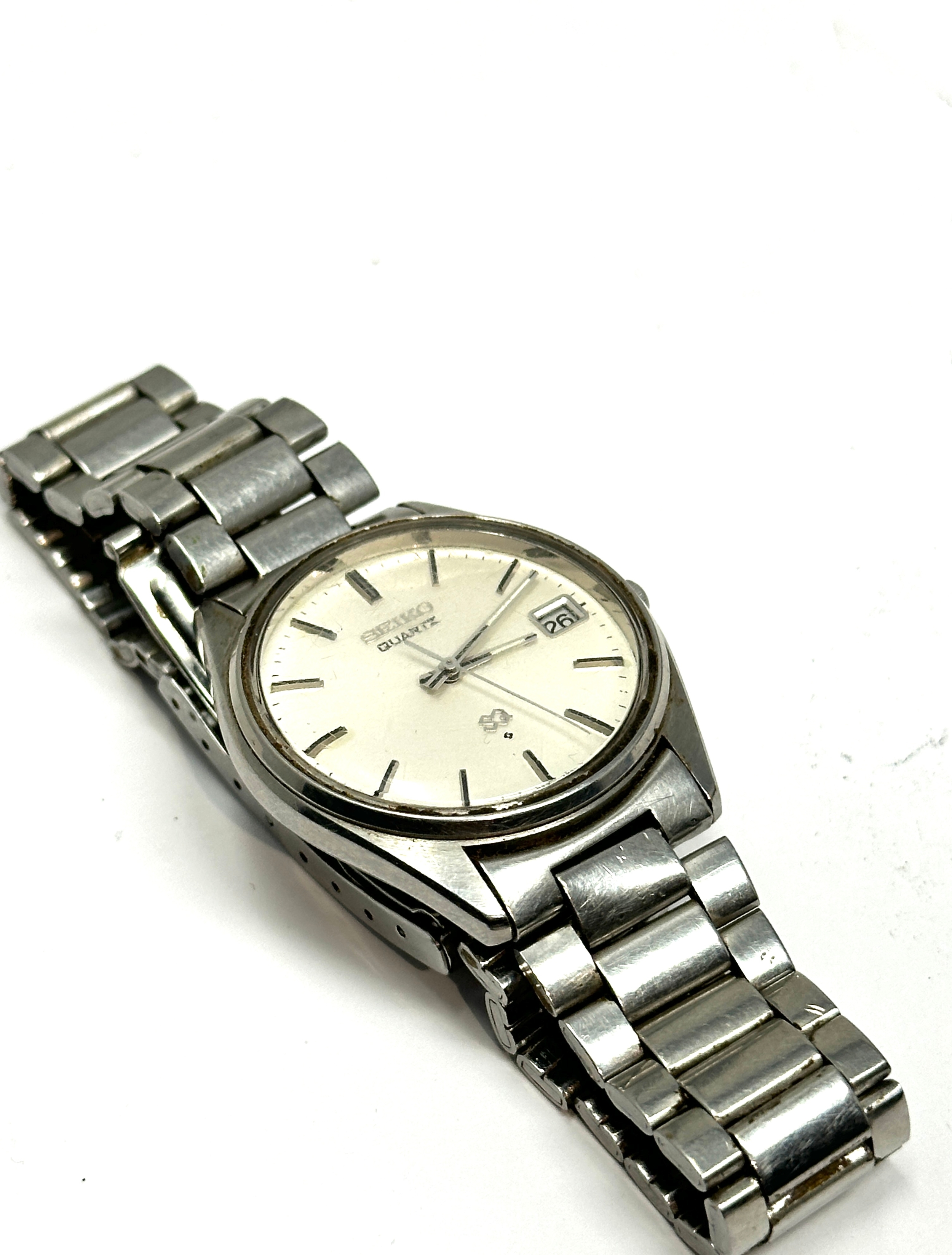 Gents Seiko quartz 8222-700 the watch does tick - Image 3 of 4