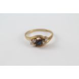 9ct gold vintage marquise cut sapphire & white gemstone dress ring (1.6g)