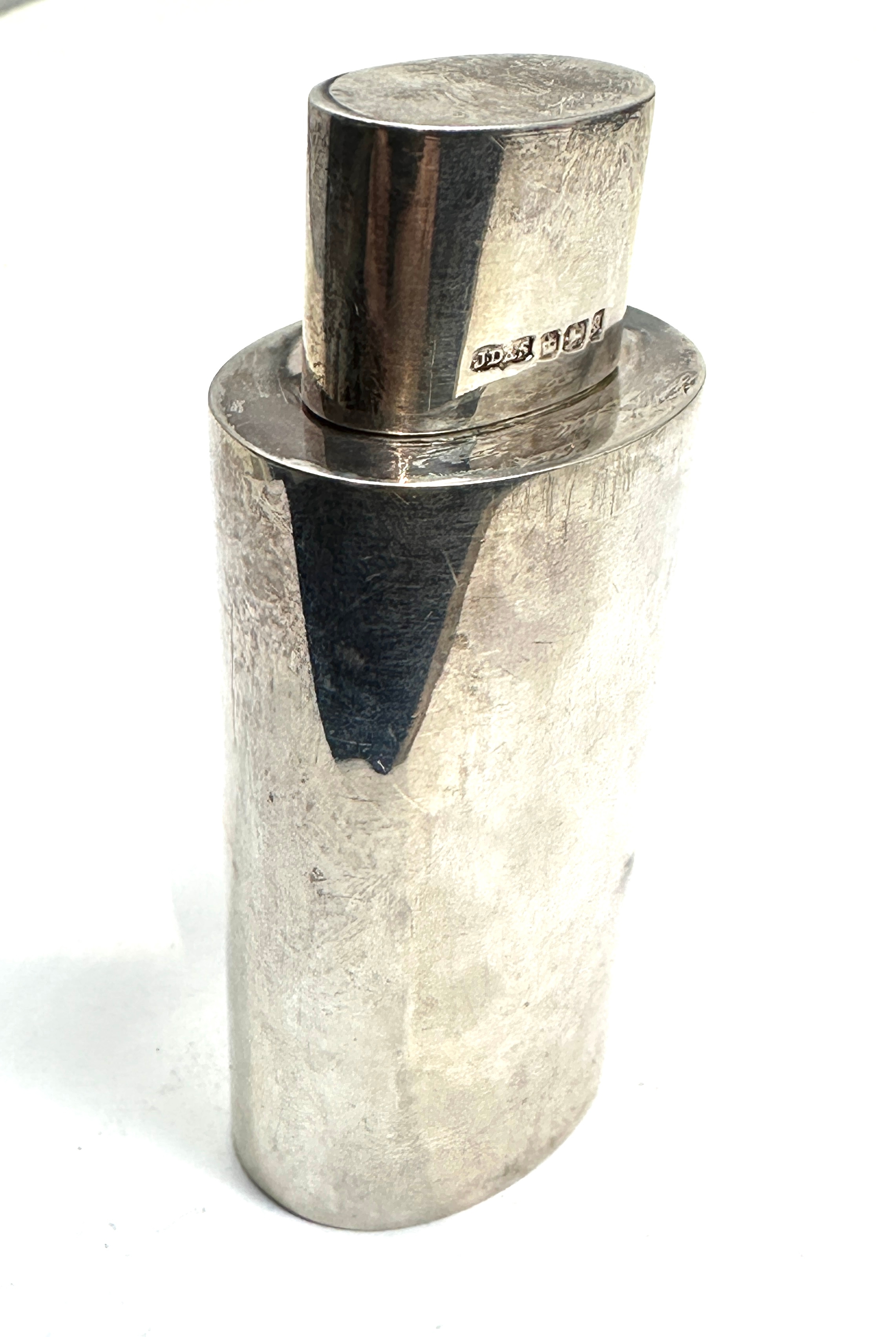 silver flask measures approx height 9cm Sheffield silver hallmarks weight 54g