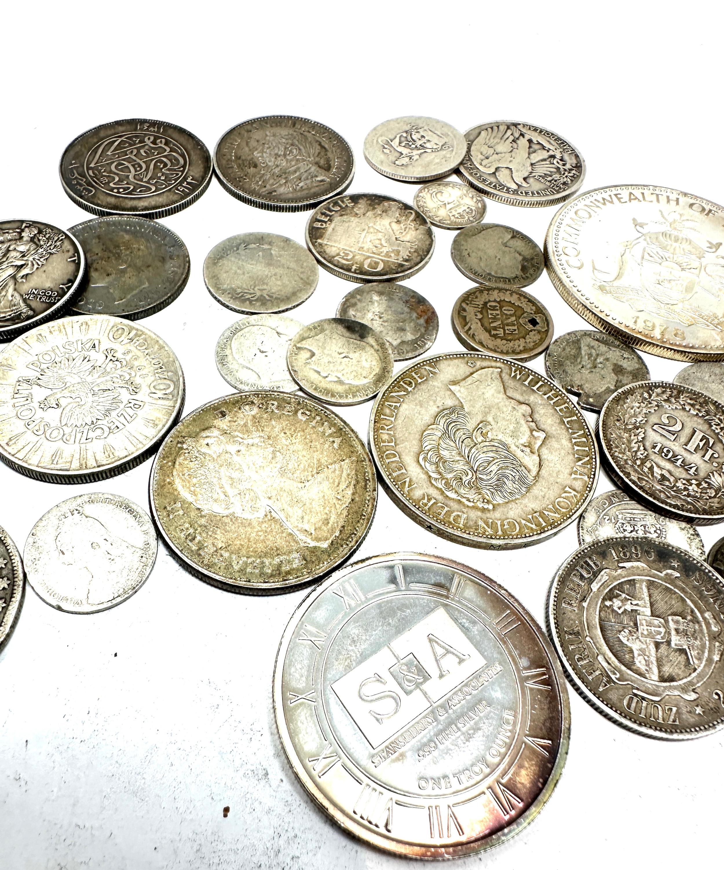 mixed selection of silver coins weight 310g - Image 3 of 4