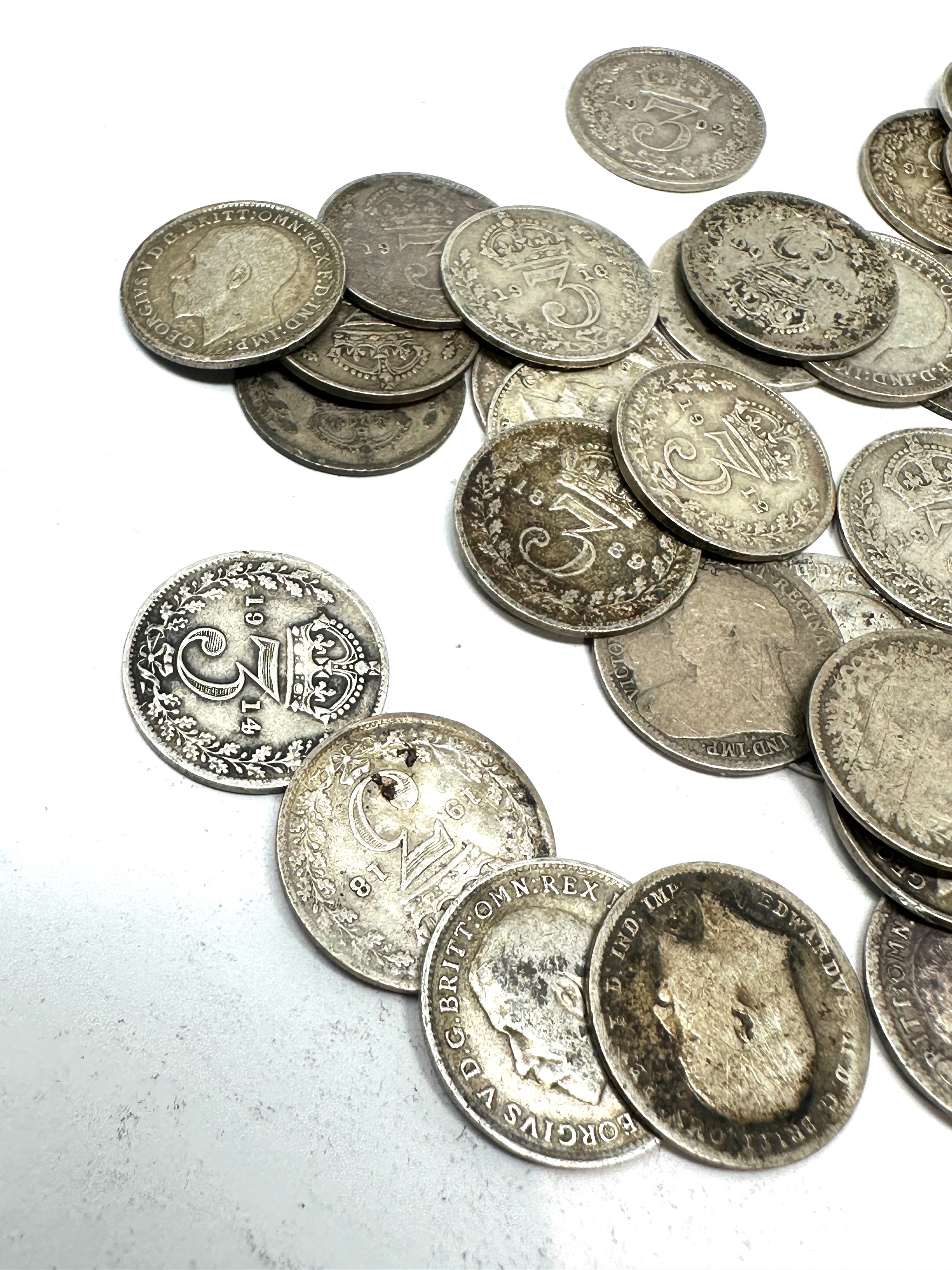 selection of pre 1920 silver three pence coins - Image 2 of 5