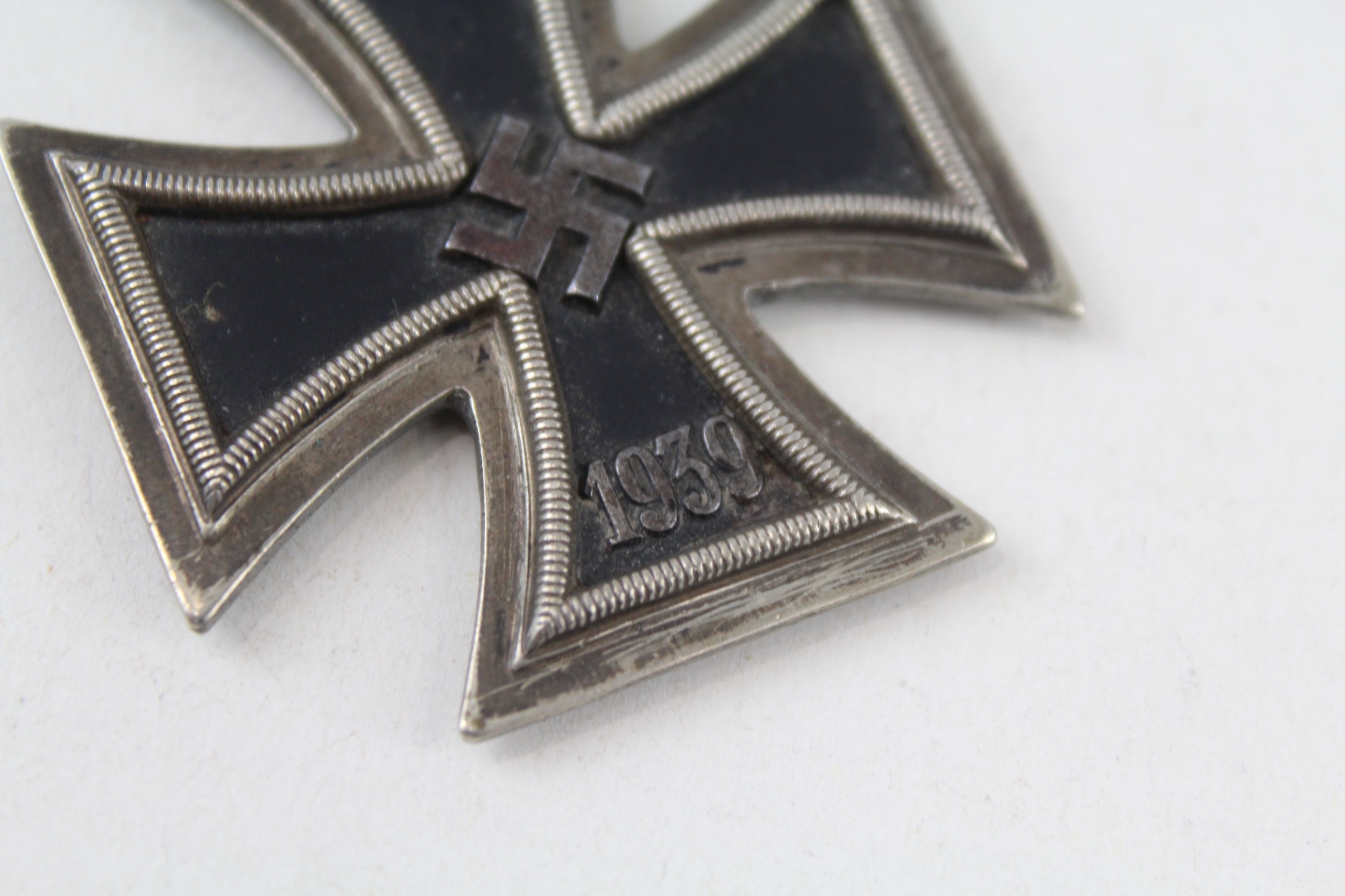 WW2 German Iron Cross 2nd Class Ring Number 24 - Image 2 of 4