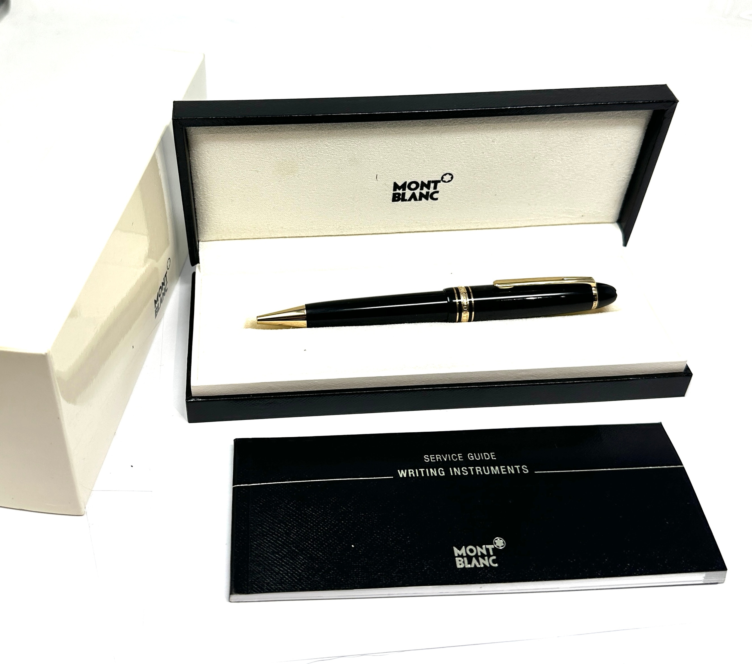 Boxed as new Mont blanc large black roller ball pen - Image 2 of 5