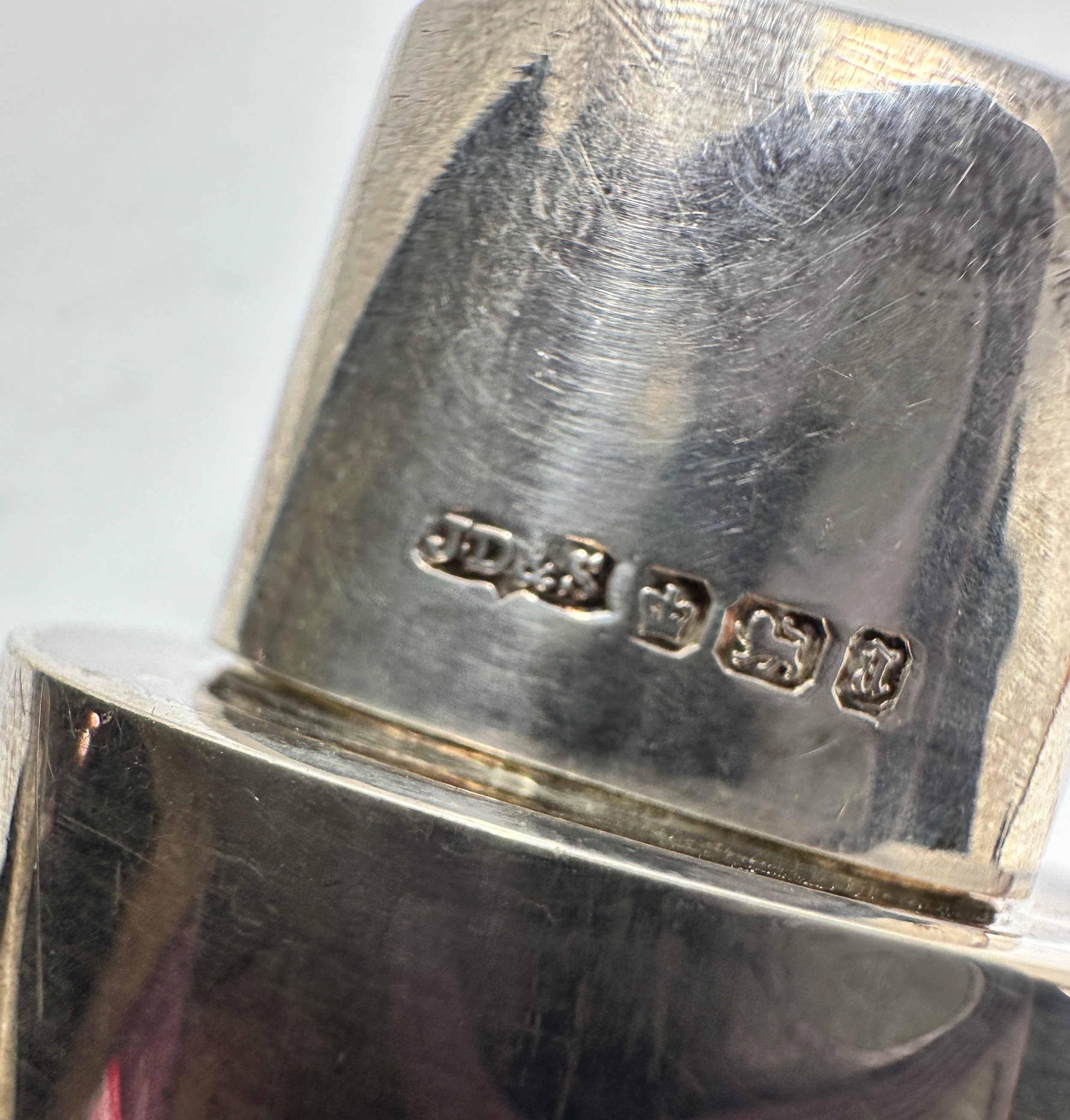 silver flask measures approx height 9cm Sheffield silver hallmarks weight 54g - Image 4 of 4