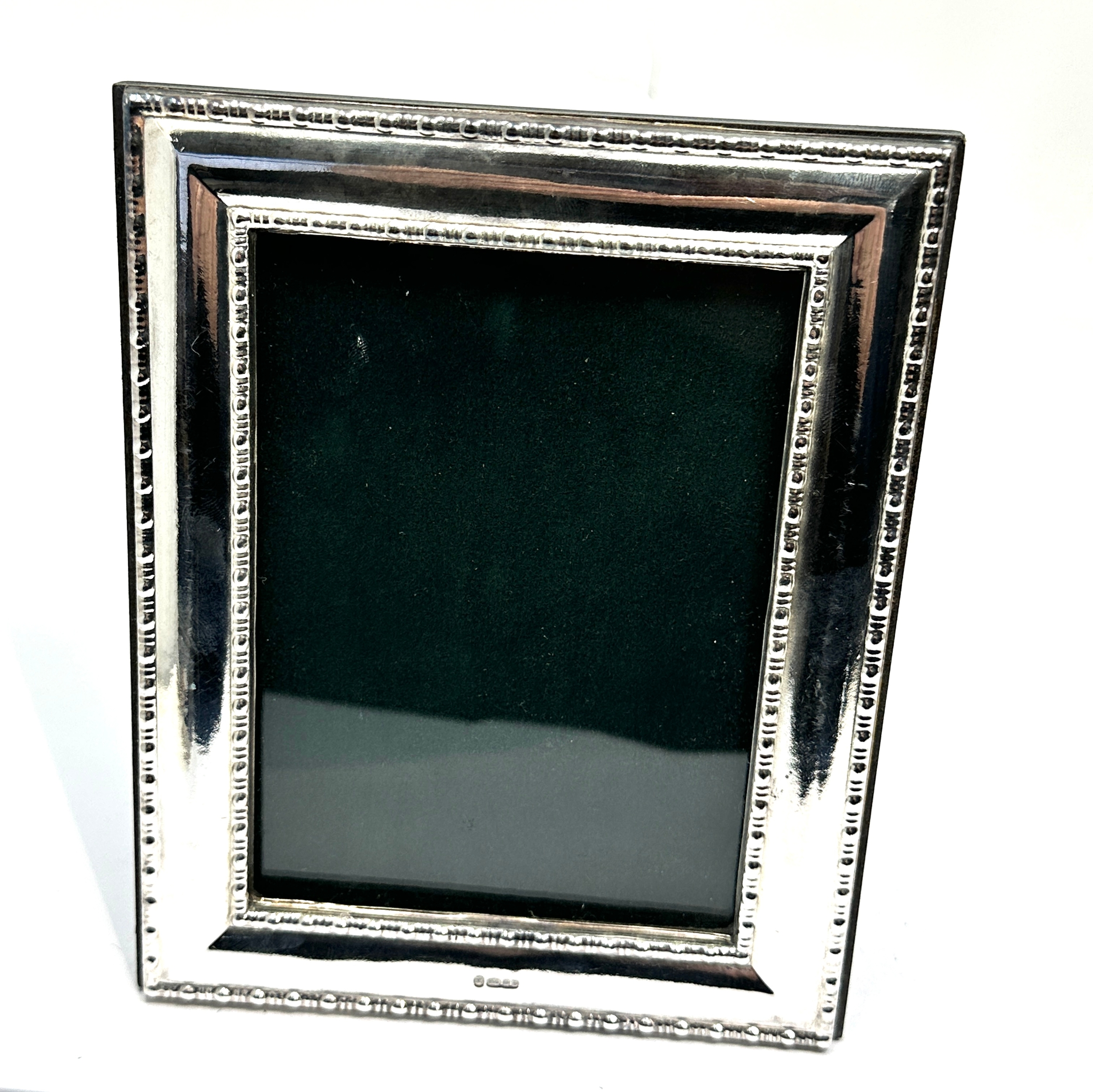 Vintage silver picture frame measures approx 18cm by 14cm - Image 2 of 4
