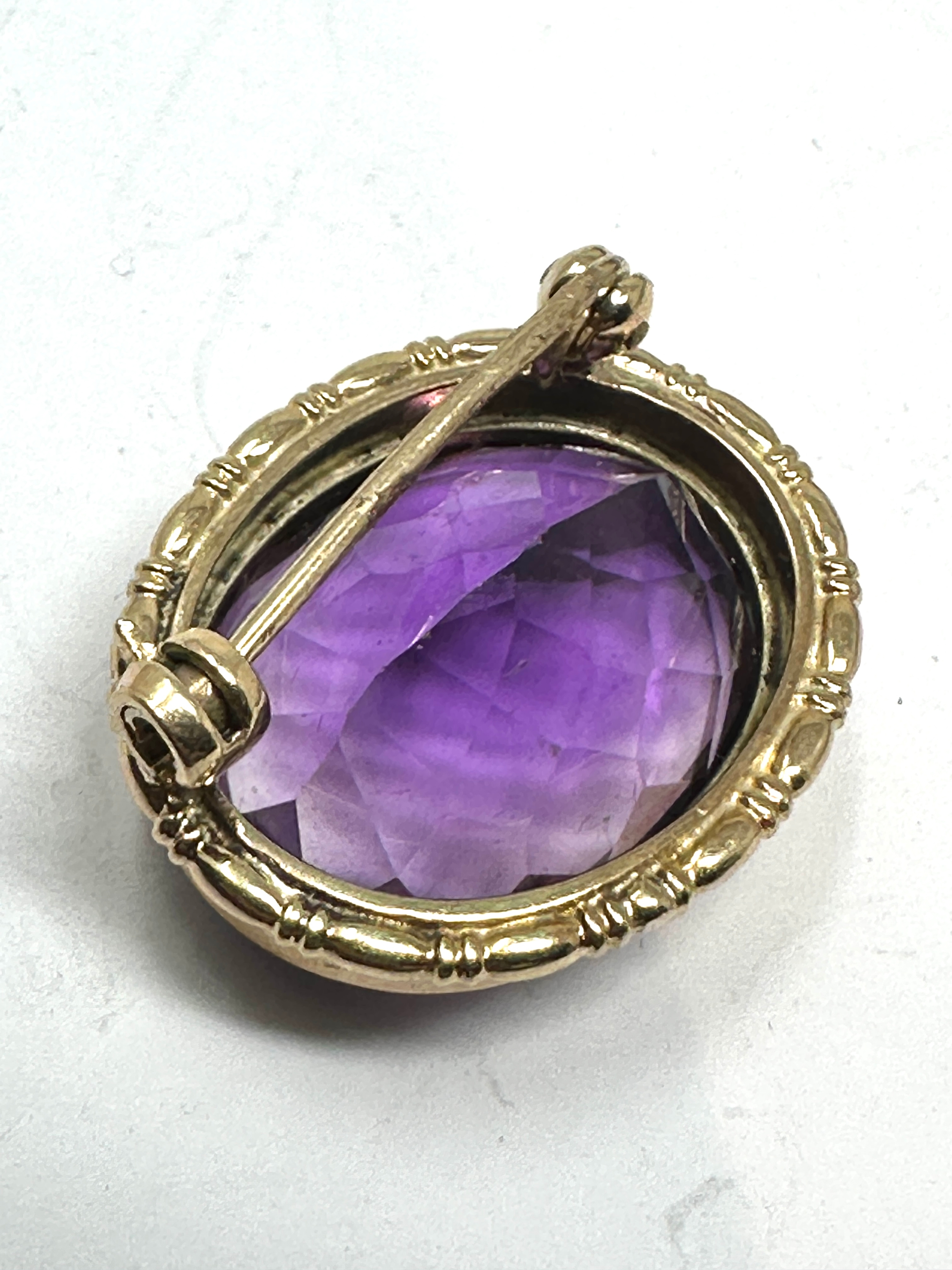 9ct gold amethyst brooch weight 9.8g - Image 3 of 3