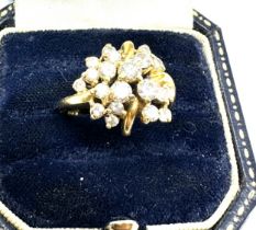 18ct gold diamond cluster ring est 1.0 ct diamonds weight 8.1g