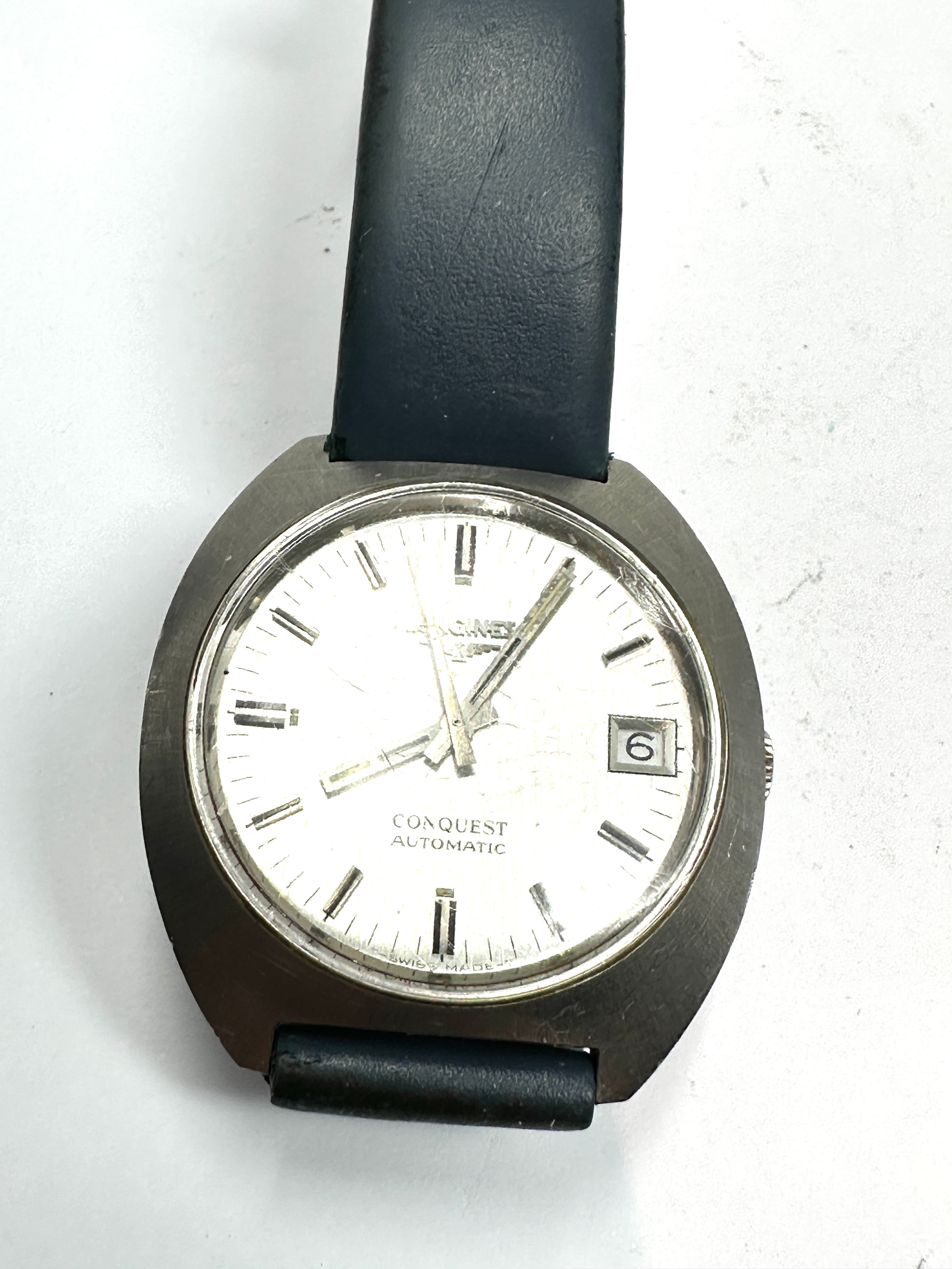 Vintage gents Longines conquest automatic wristwatch the watch is ticking when shaken but stops - Image 2 of 4