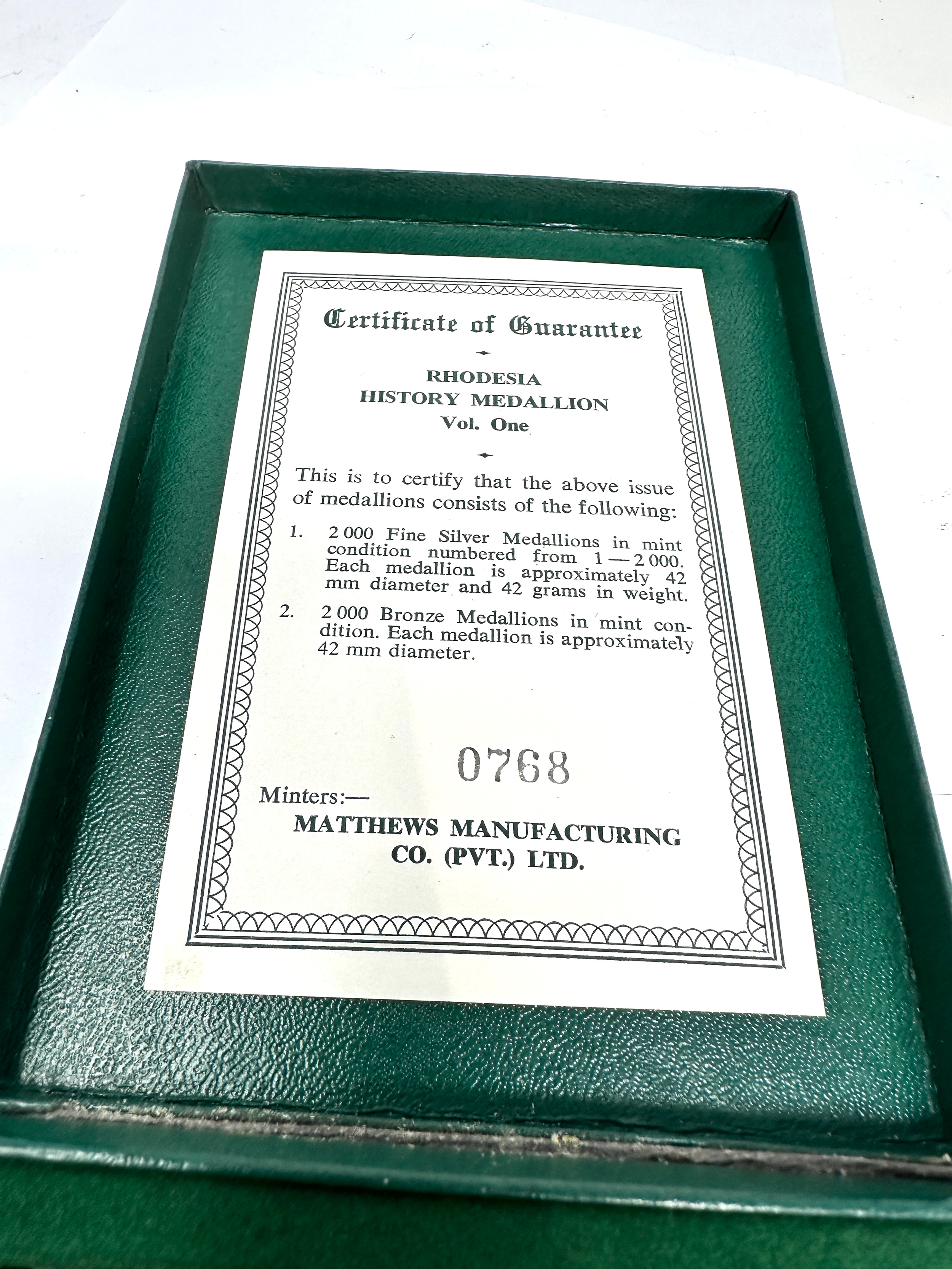 Rhodesia History Vol. 1 Silver Medallion 42g in Box & c.o.a - Image 3 of 4