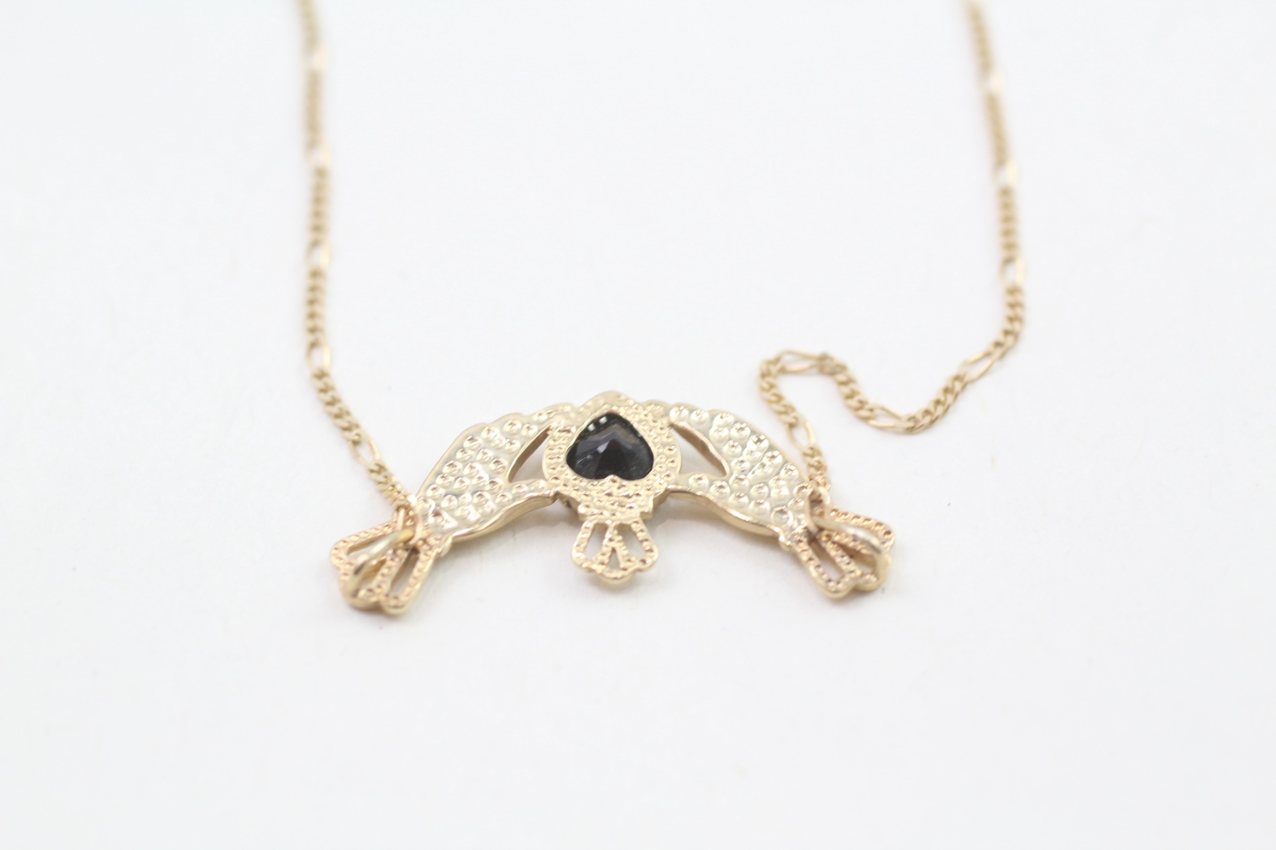 9ct gold sapphire claddah necklace (2.4g) - Image 4 of 4