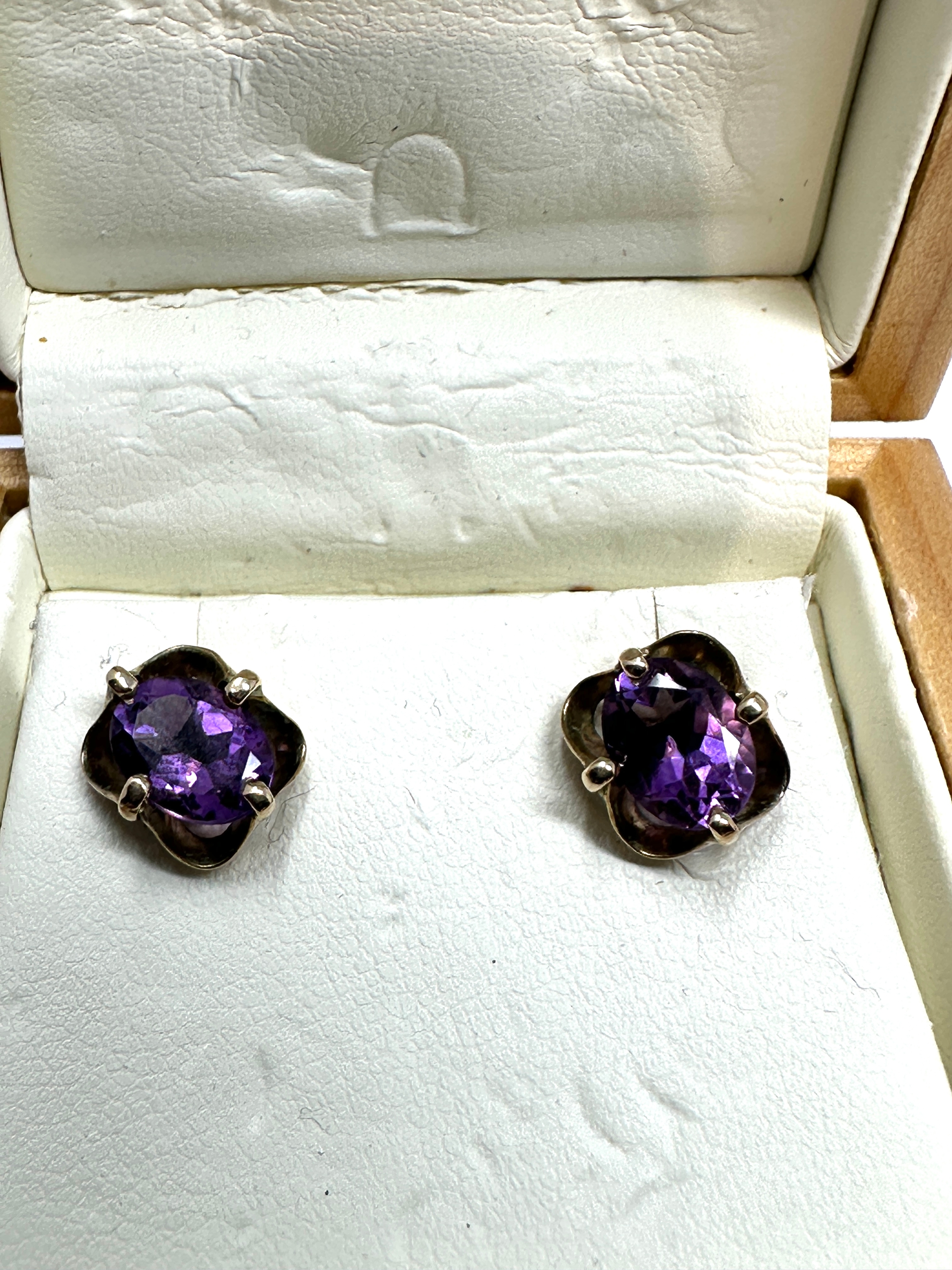 9ct gold amethyst earrings weight 2.5g boxed - Image 2 of 4
