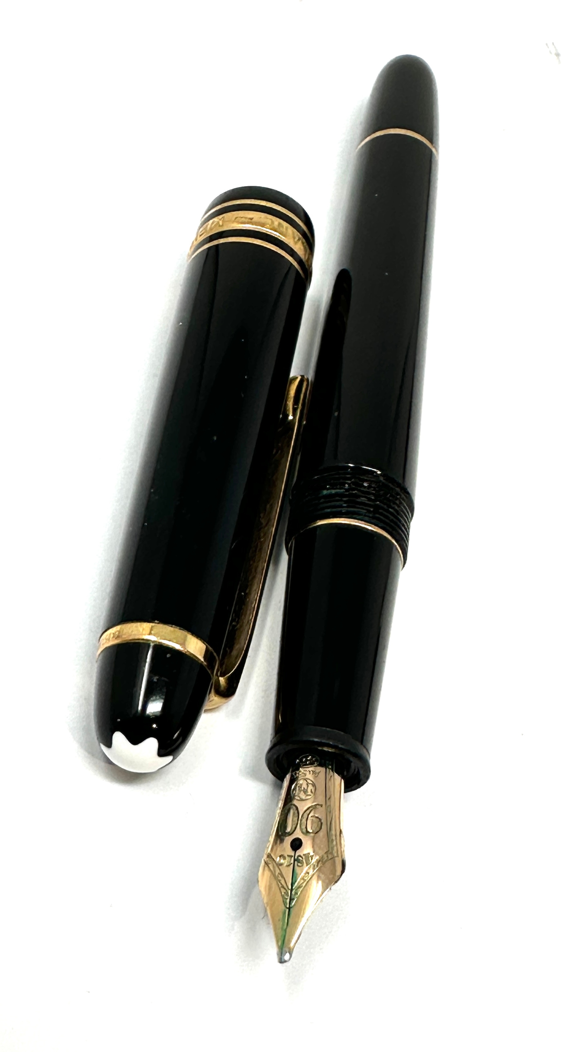 Montblanc 4810 14ct gold nib fountain pen - Image 2 of 4