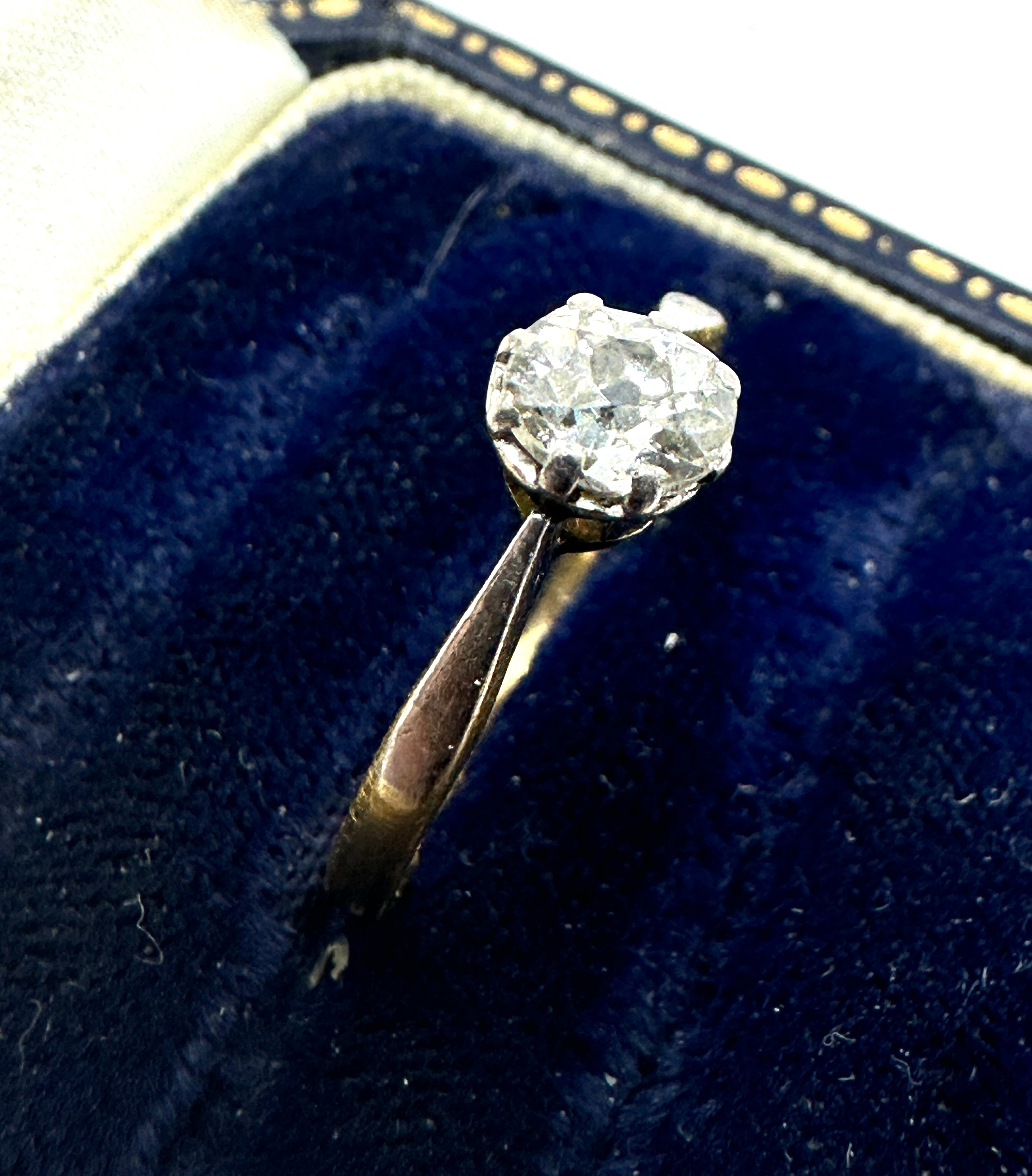 Antique 18ct gold old cut diamond ring diamond measures approx 5.5mm dia est .60 ct weight 2.2g - Image 2 of 4