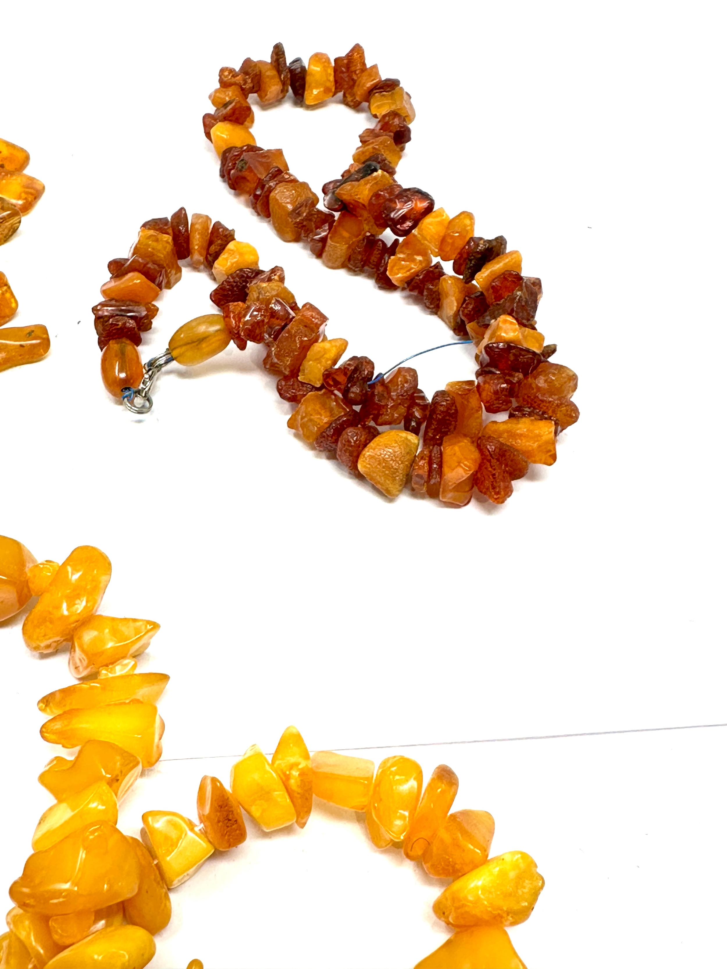 Amber jewellery necklaces weight 105g - Image 3 of 3