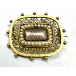 Antique 15ct gold mourning brooch measures approx 3cm by 2.3cm xrt tested as 15ct gold weight 4.4g