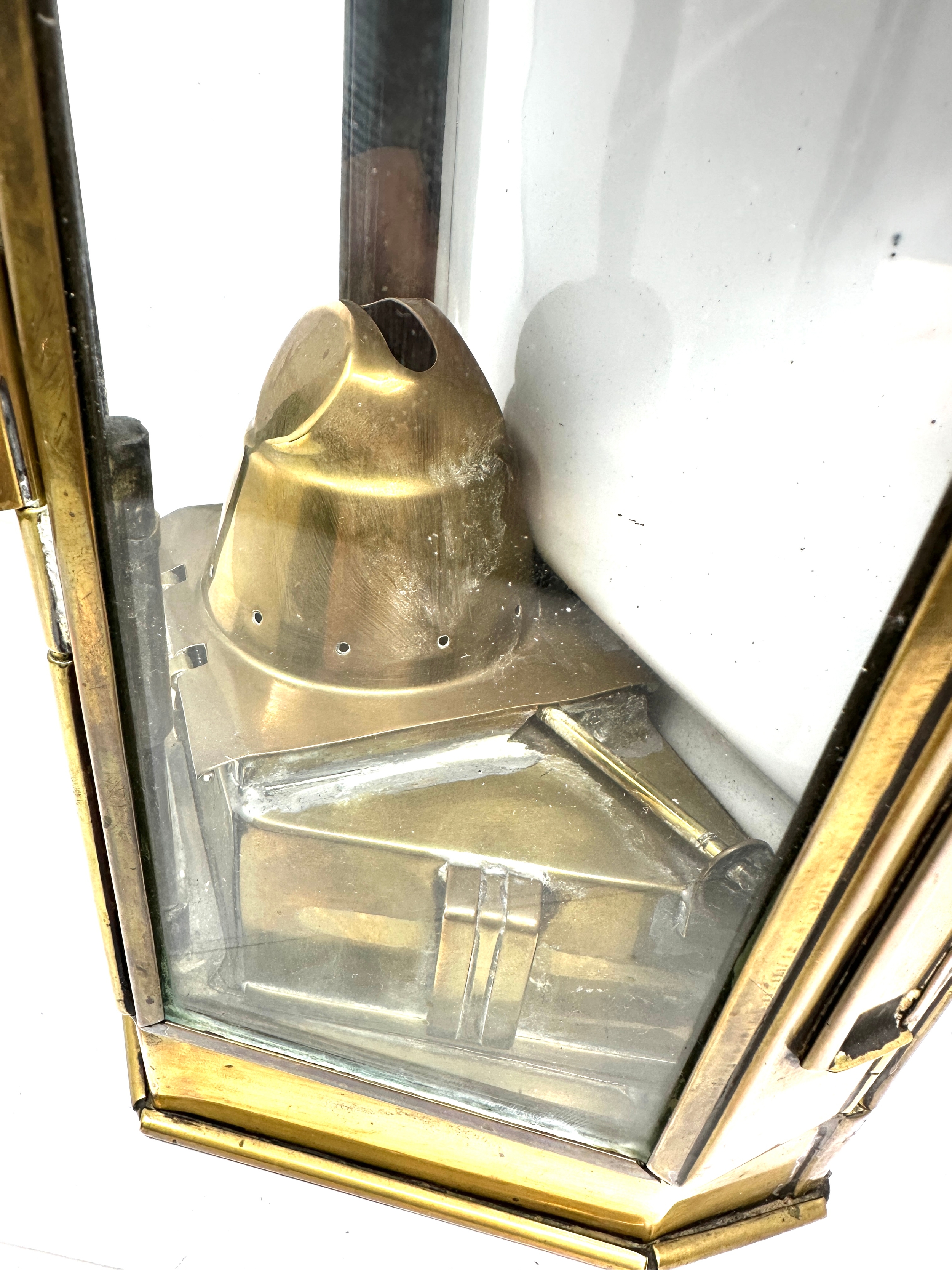 Large Circa 1941 Brass Lantern Named L.S.Co Ltd 1941 measures approx 41cm tall - Image 8 of 9