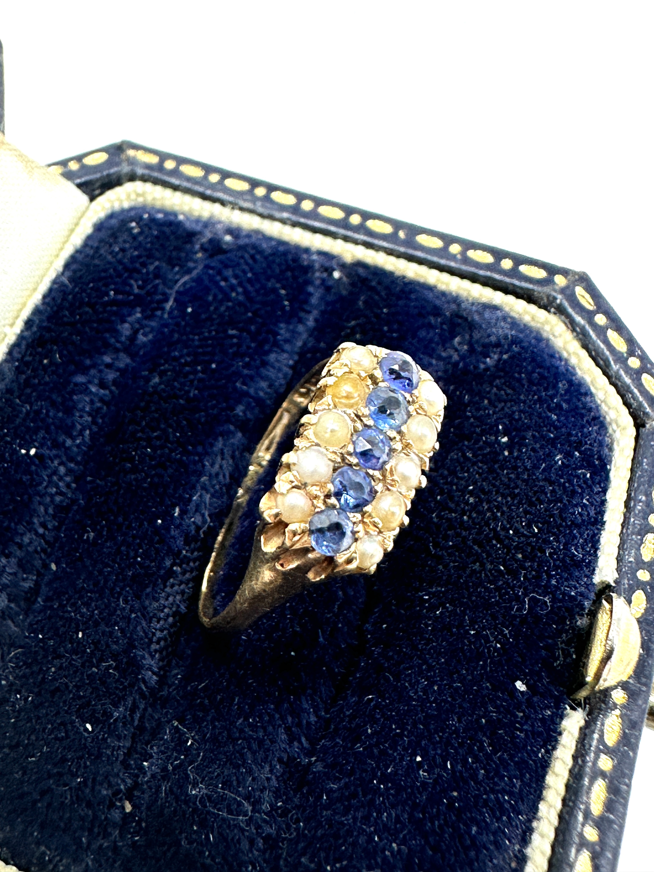 vintage 14ct gold sapphire & seed-pearl ring weight 2.5g - Image 2 of 3