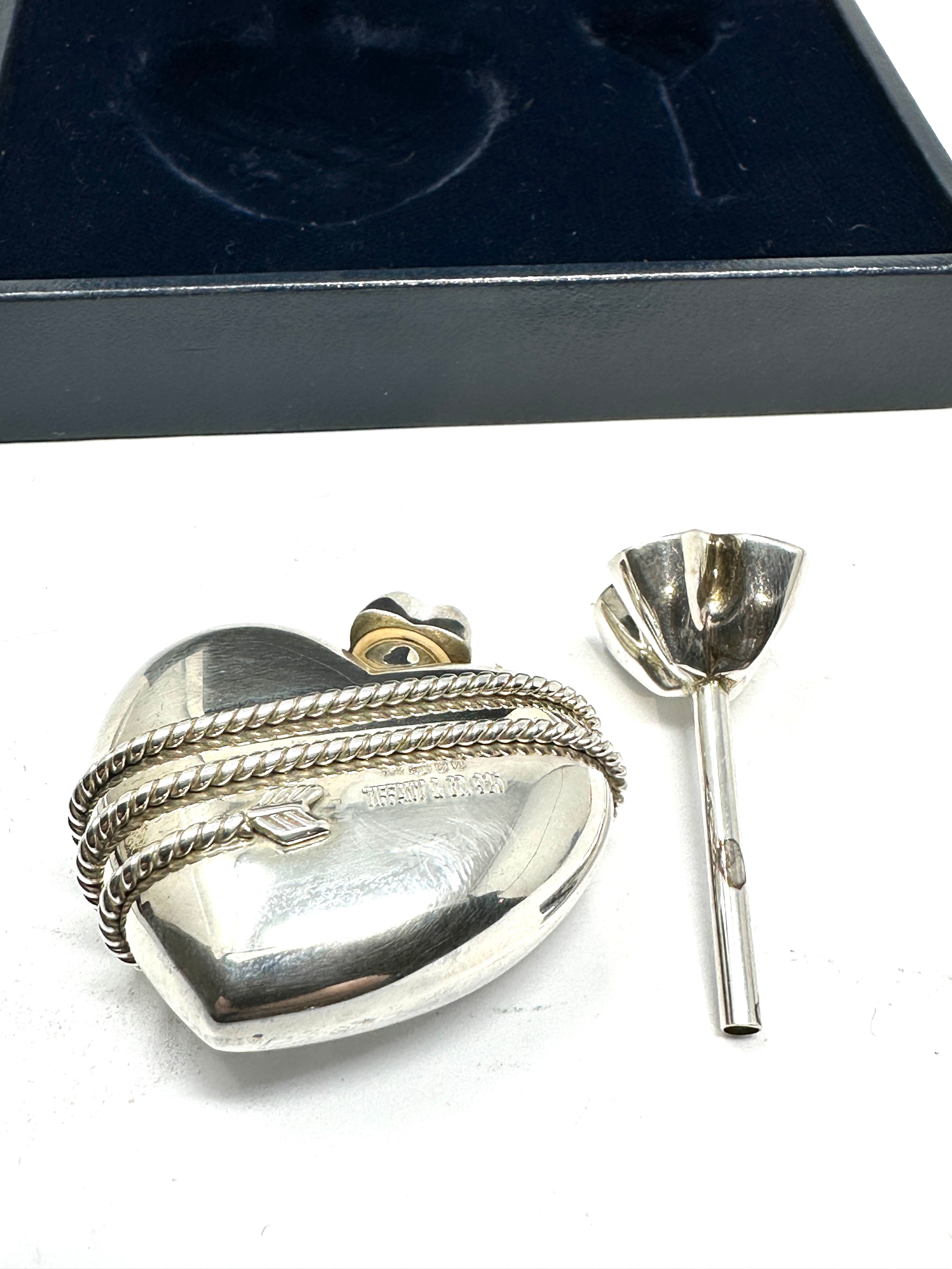 TIFFANY & CO. Stamped .925 Sterling Silver Heart Scent Bottle & filler in boxl Box 24g - Image 6 of 6