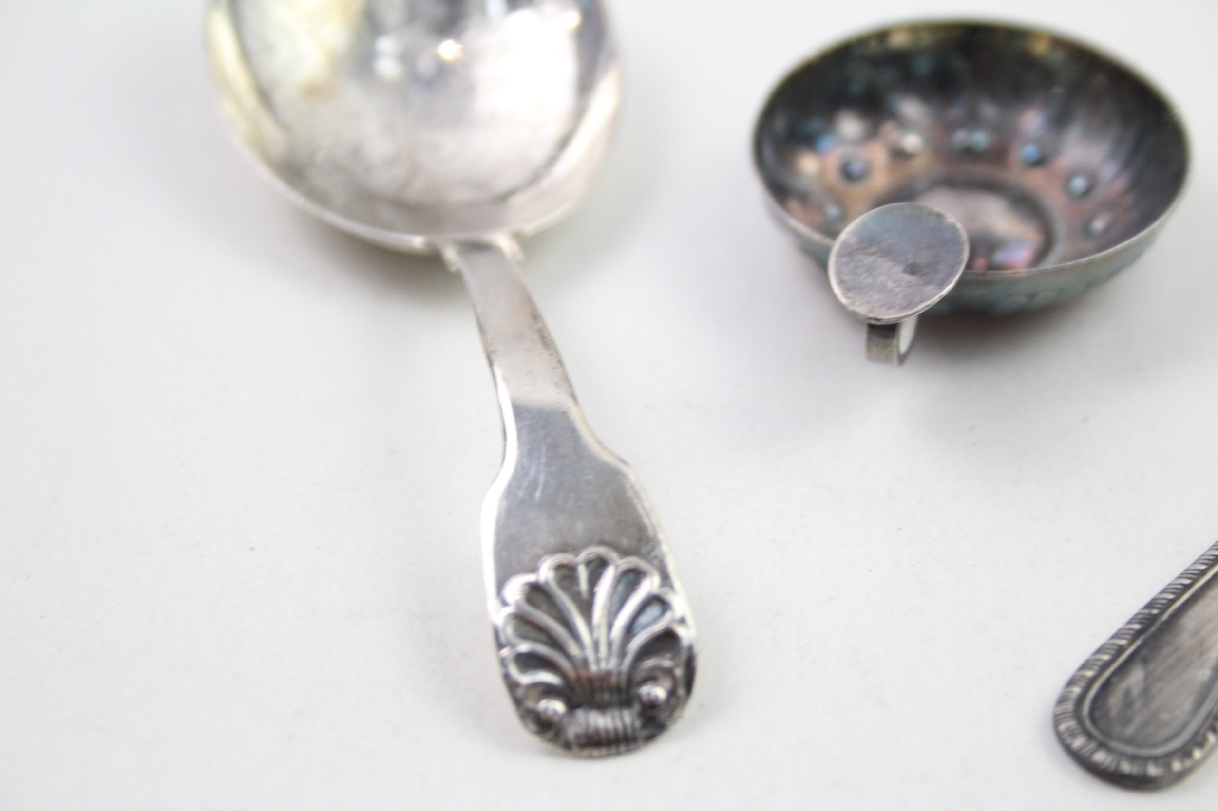 3 x .925 sterling caddy spoons inc georgian - Image 3 of 7