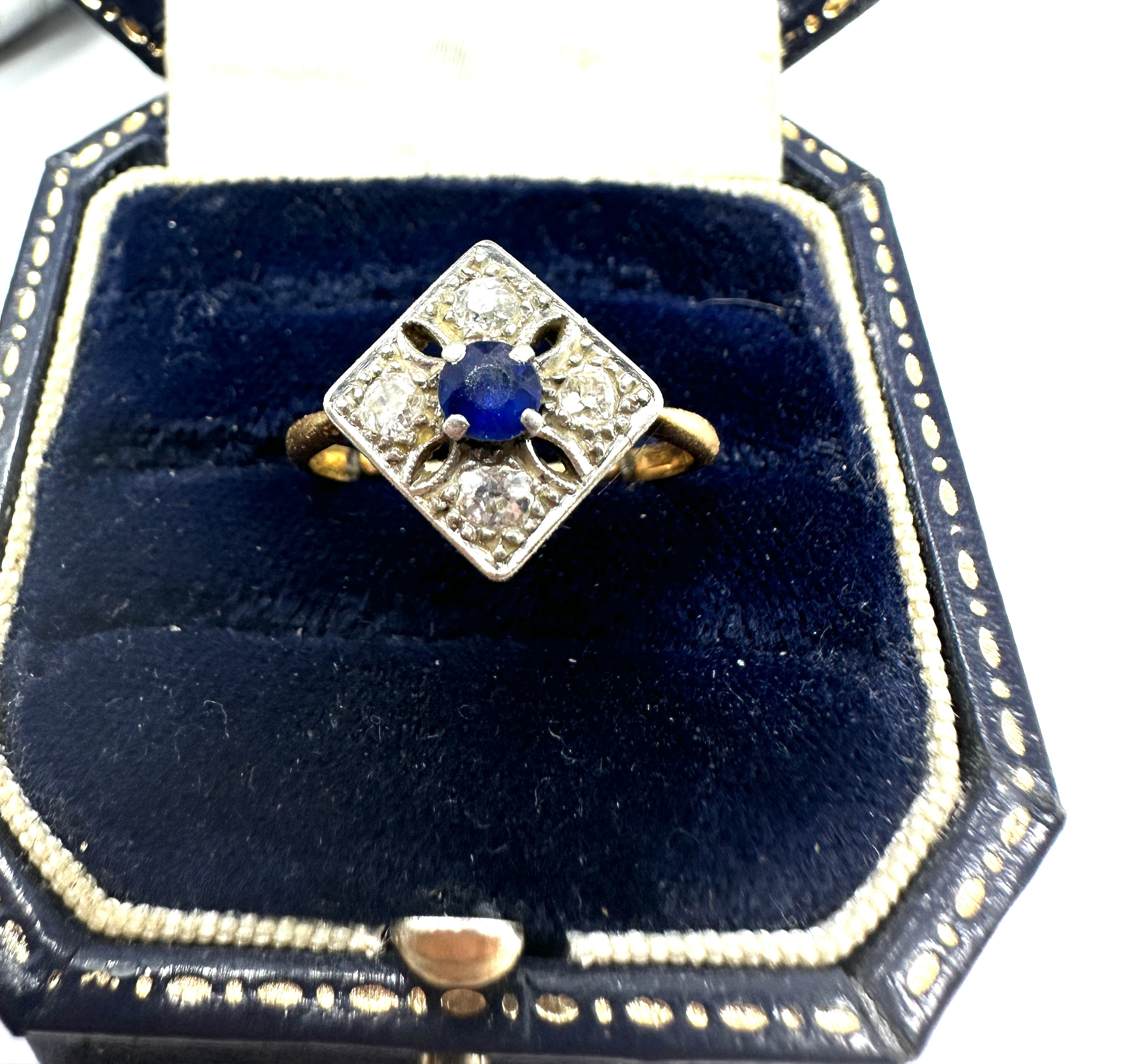 art deco 18ct gold sapphire & diamond ring weight 2.9g