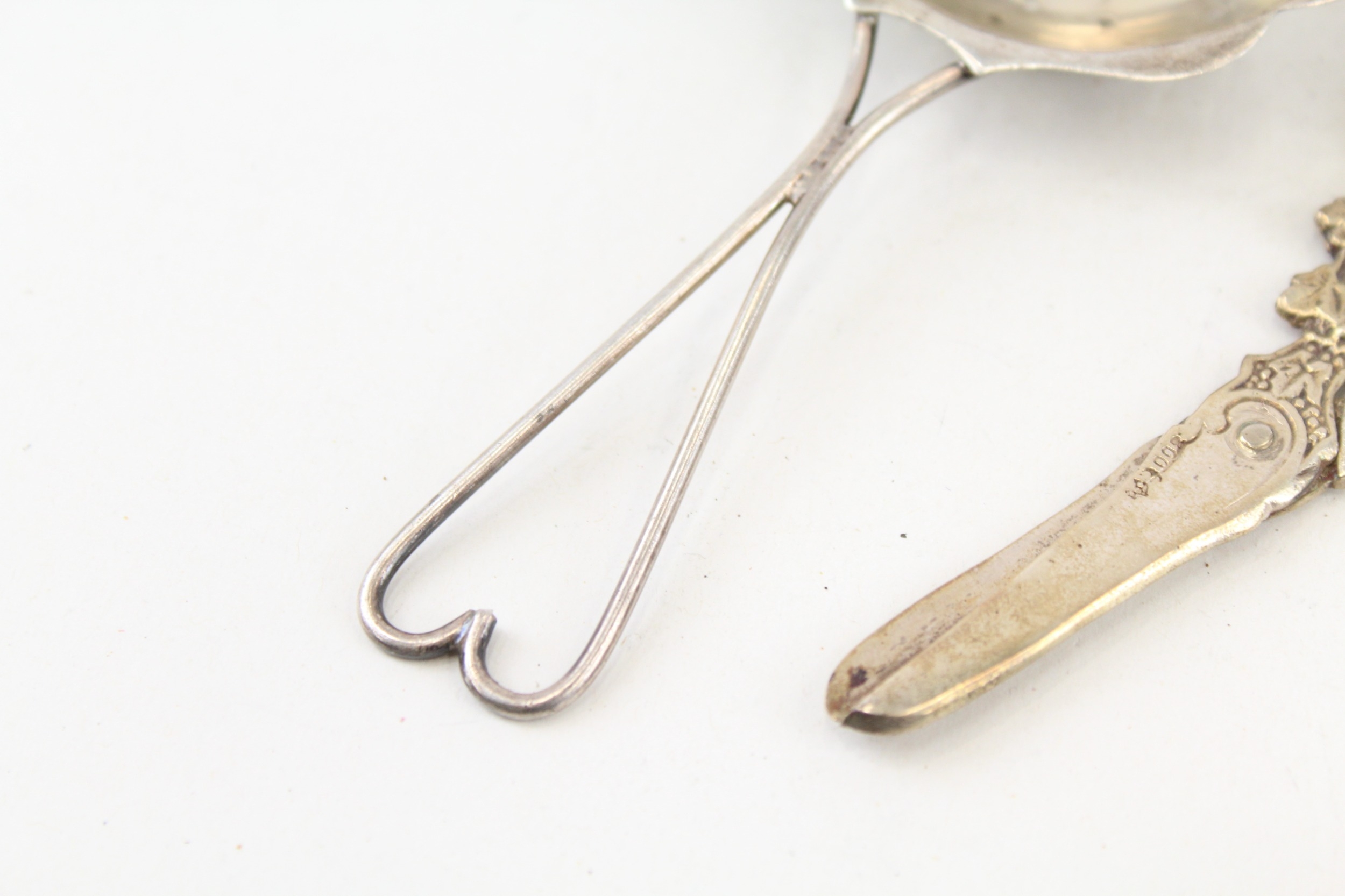 3 x .925 sterling sifter spoon, scissors & sugar nips - Image 6 of 6