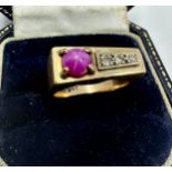 vintage 9ct gold star ruby & diamond ring weight 11g