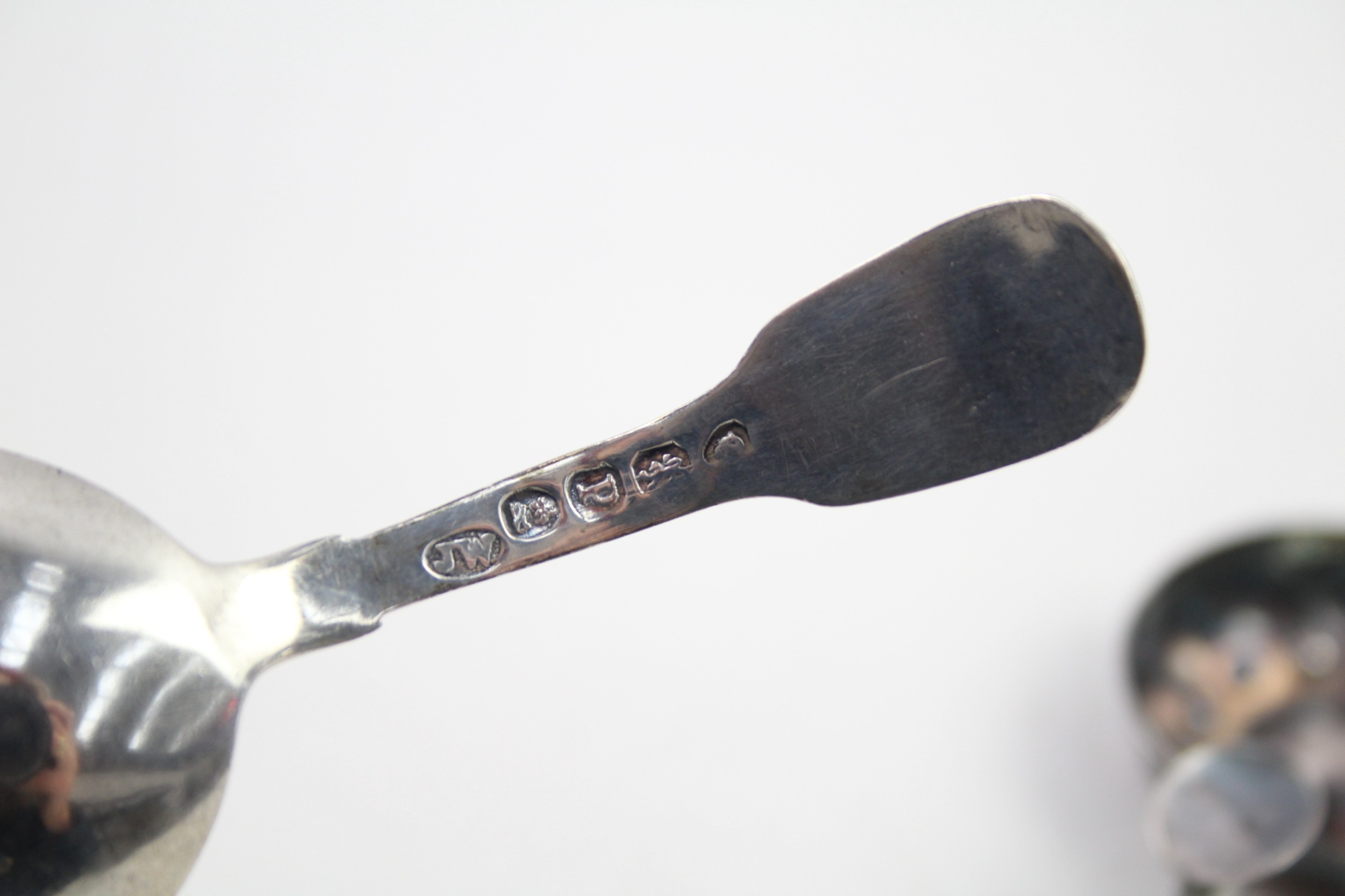 3 x .925 sterling caddy spoons inc georgian - Image 7 of 7