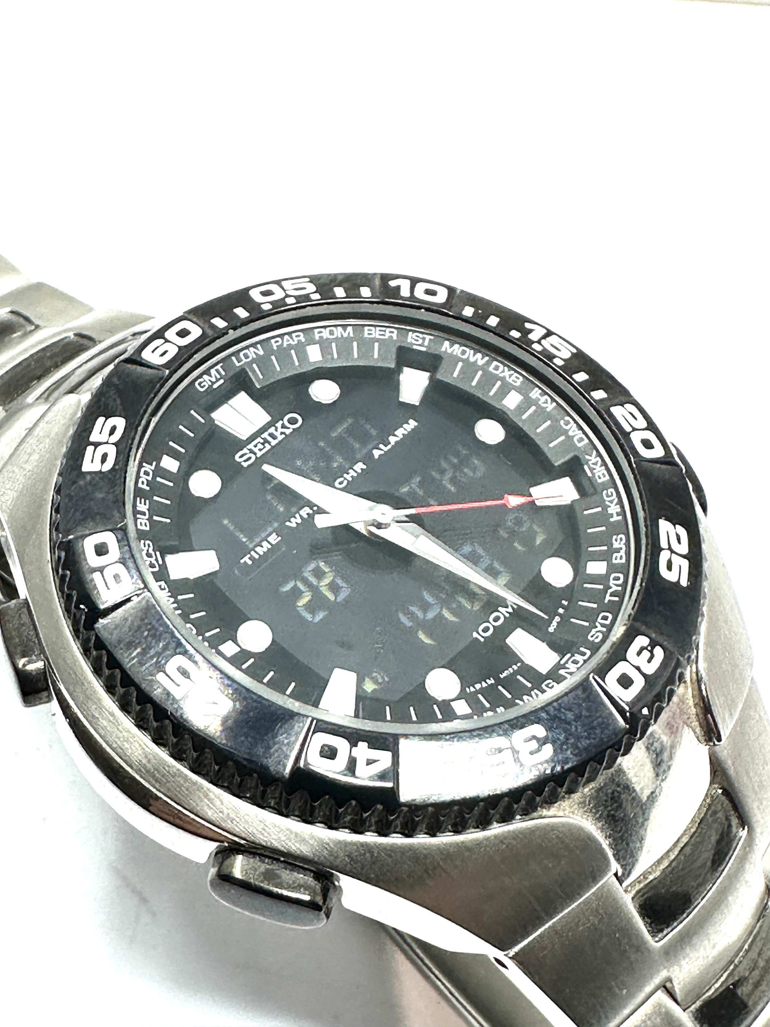 Gents Duo display quartz seiko chronograph ho23-00f0 wristwatch the watch is ticking - Image 2 of 5