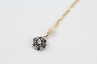 9ct gold vintage sapphire & diamond cluster pendant necklace (2g)