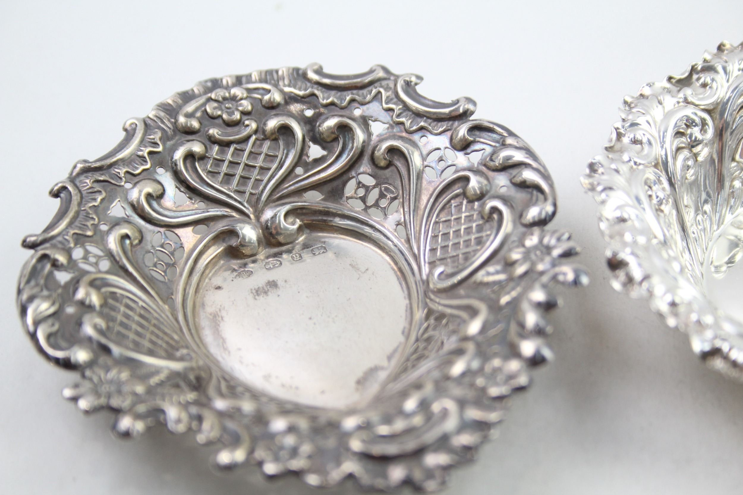 3 x .925 sterling pin / salt dishes - Image 2 of 5