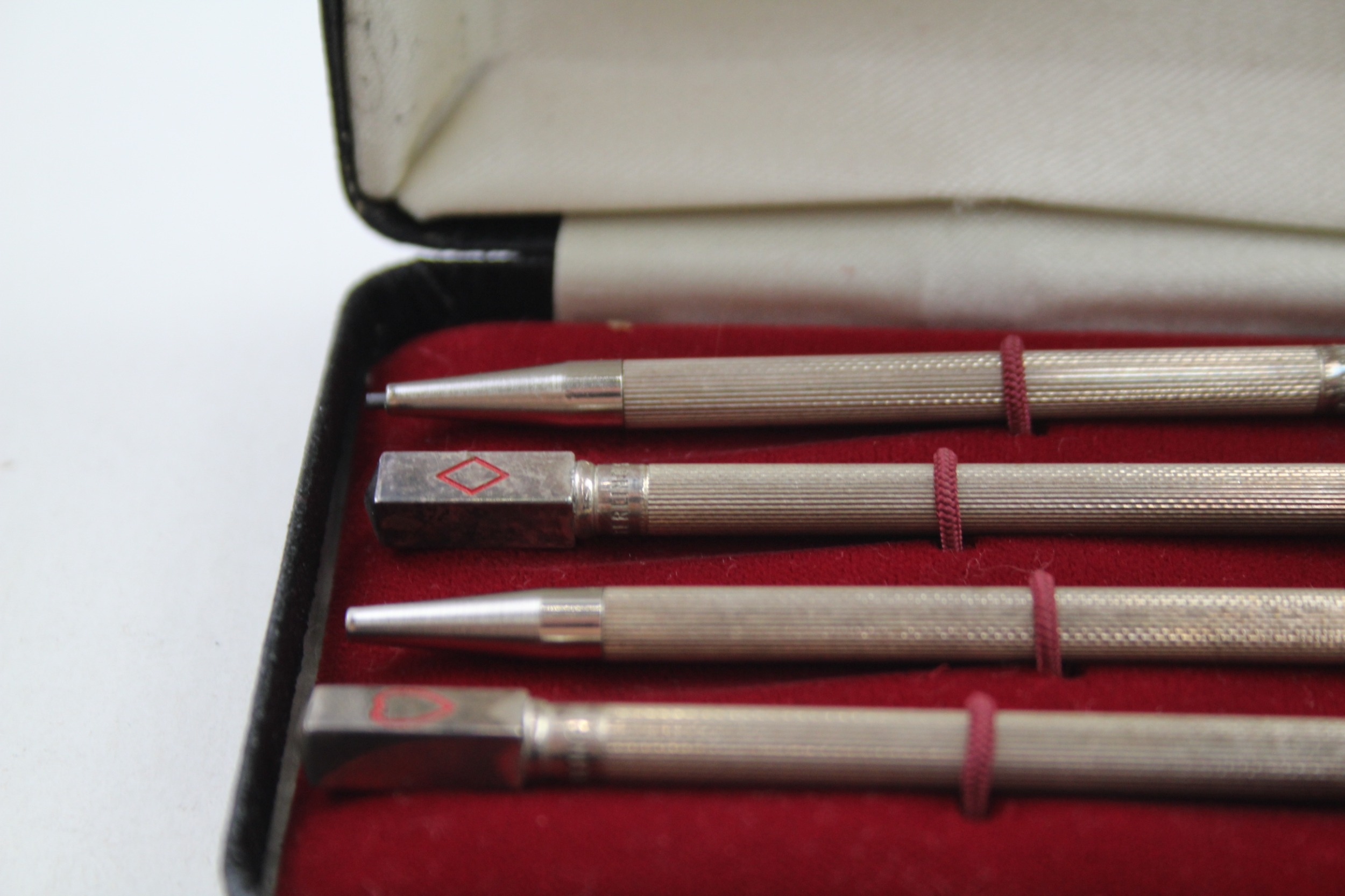 4 x .925 sterling silver cribbage pencils w/ enamel cased - Image 2 of 5