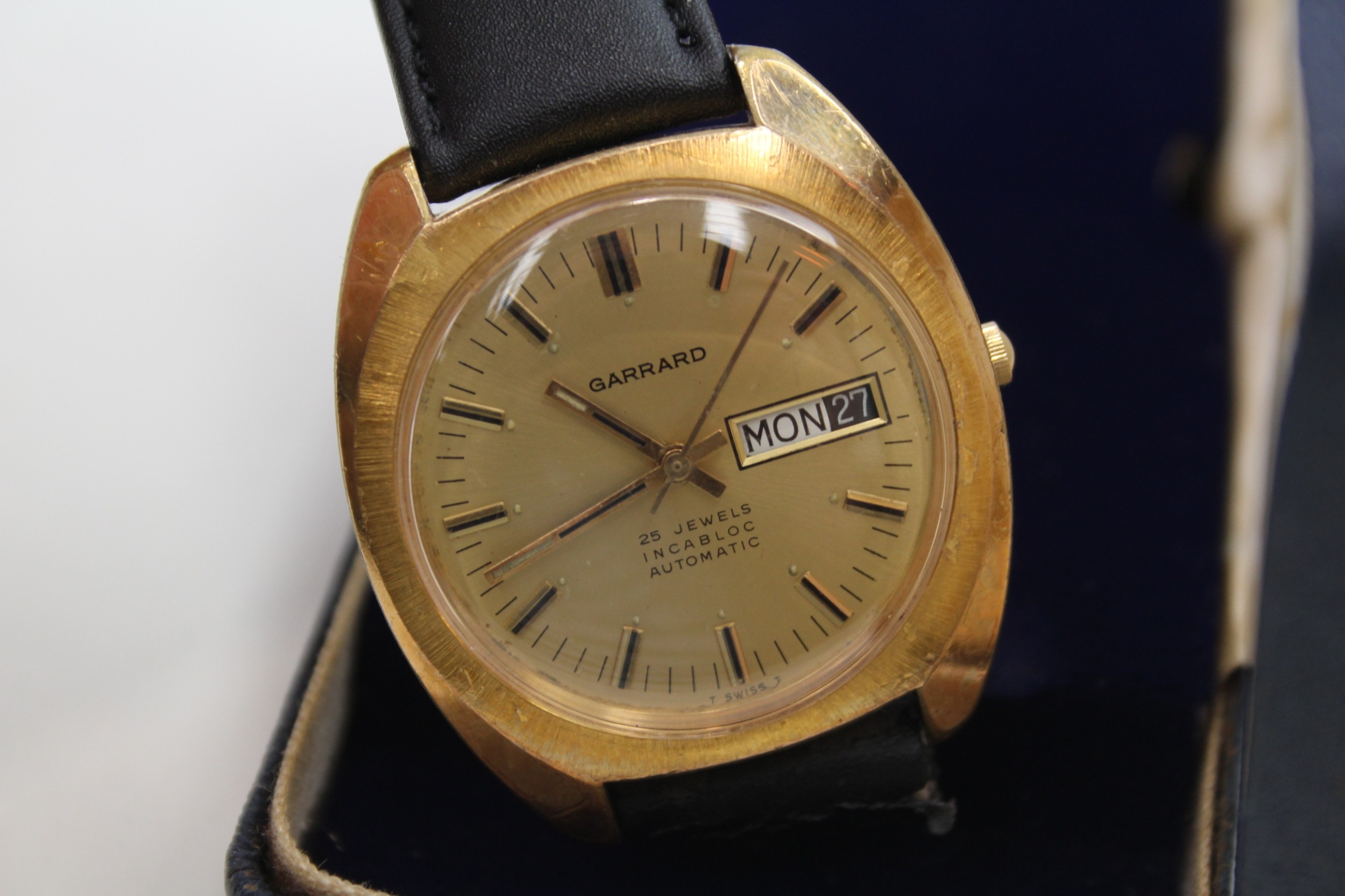 Mens Garrard Gold Tone Wristwatch Automatic WORKING - Image 4 of 7