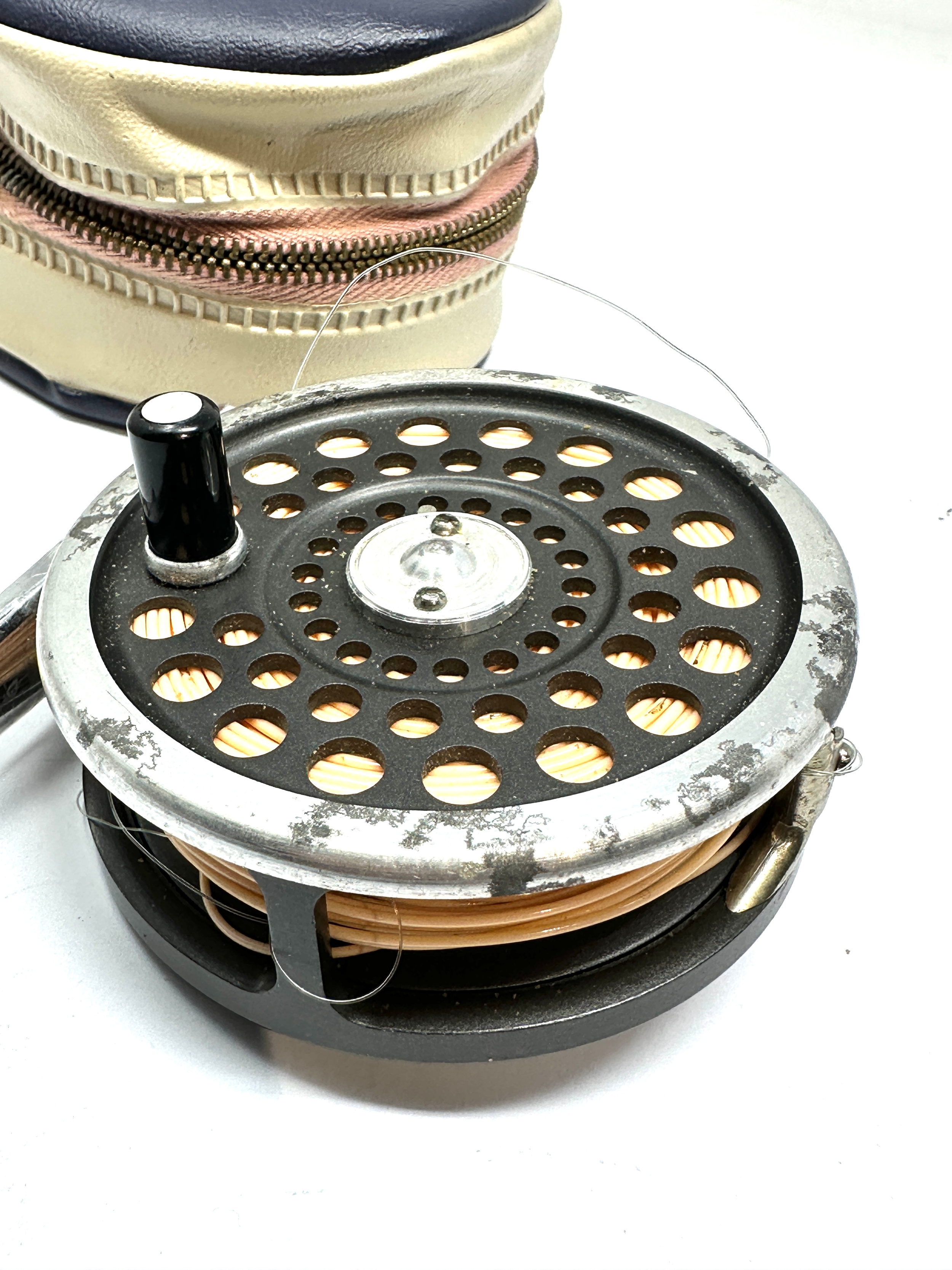 Vintage Hardy Marquis Number 5 Trout Fly Reel with hardy brothers Zipped Case - Image 3 of 4