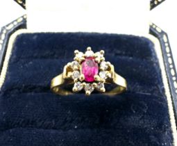 18ct gold ruby & diamond ring weight 2.5g