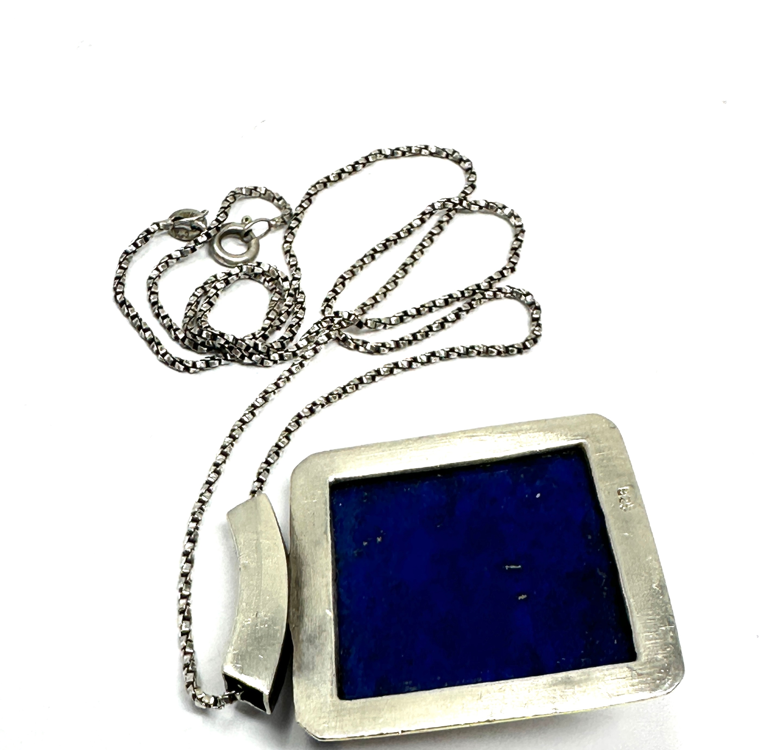 Vintage silver lapis set with moonstone pendant necklace the pendant measures approx 4cm drop by 3. - Image 3 of 4