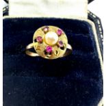 Vintage 18ct gold ruby & pearl ring weight 1.3g