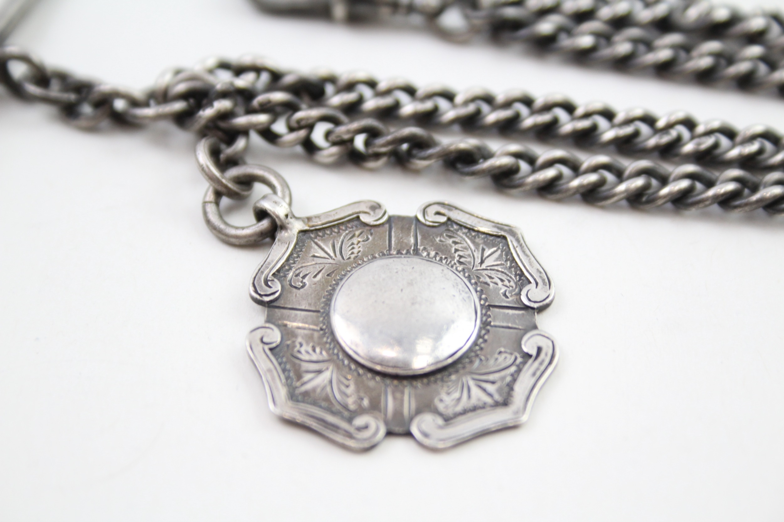 A silver double Albert watch chain (38g) - Image 2 of 6