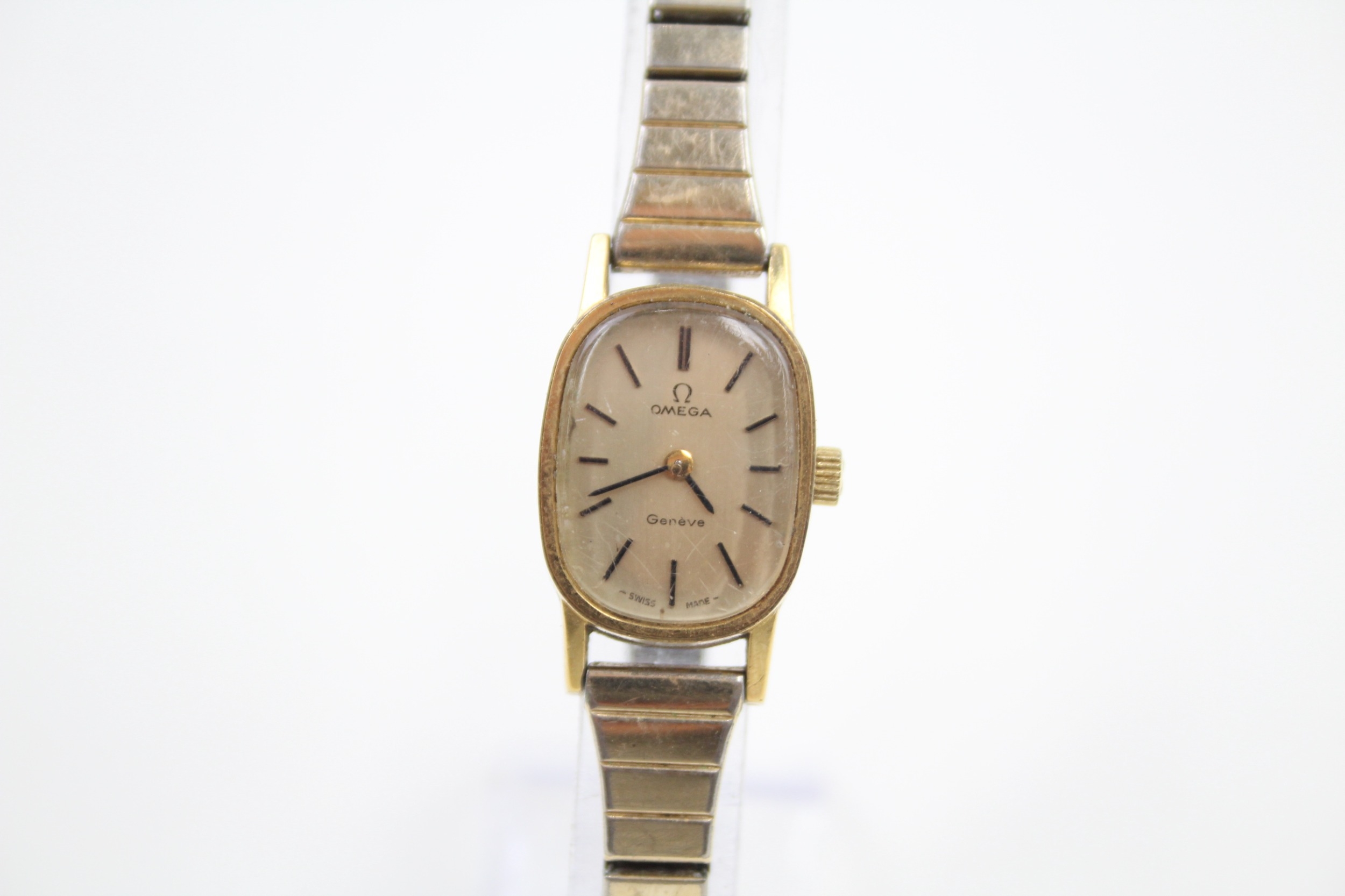 Womens Omega Geneve Gold Tone Wristwatch Hand Wind WORKING - Image 2 of 7