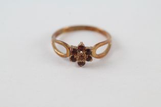 14ct gold vintage garnet cluster ring (1.6g)