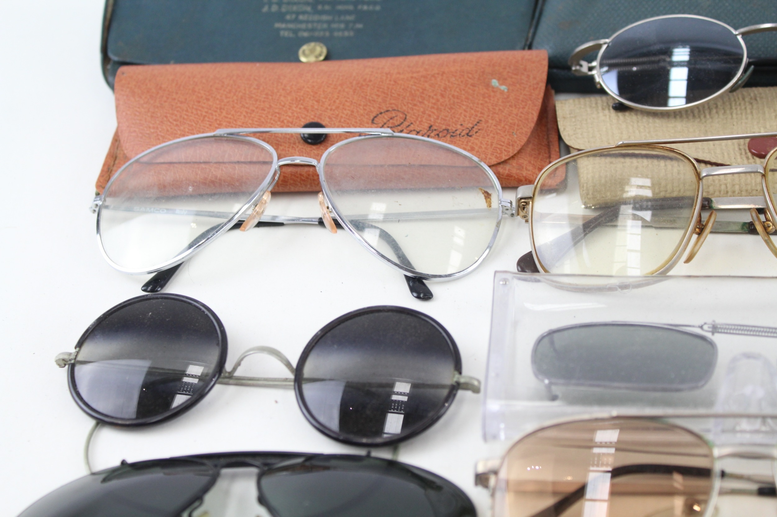 Sunglasses Vintage Glasses Assorted Inc Oversized, Mid Century, Cases, Retro Lot - Image 3 of 7