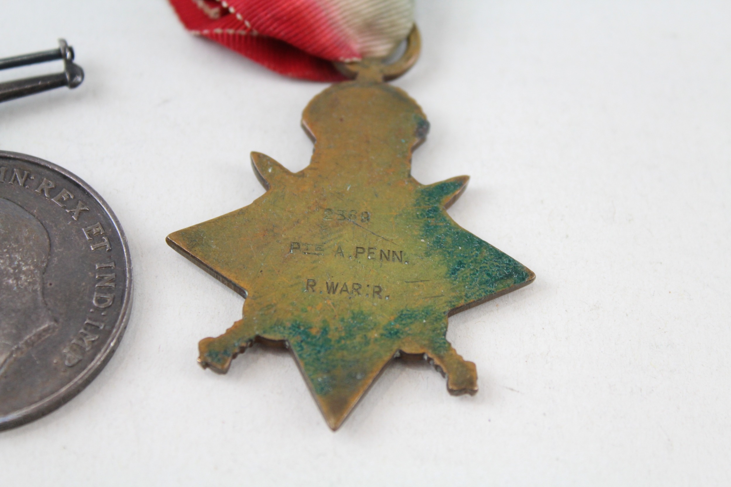 WW1 Medals x 2 inc. Mons Star & War Named 2369 Pte A.Penn R. War Regt - Image 4 of 5