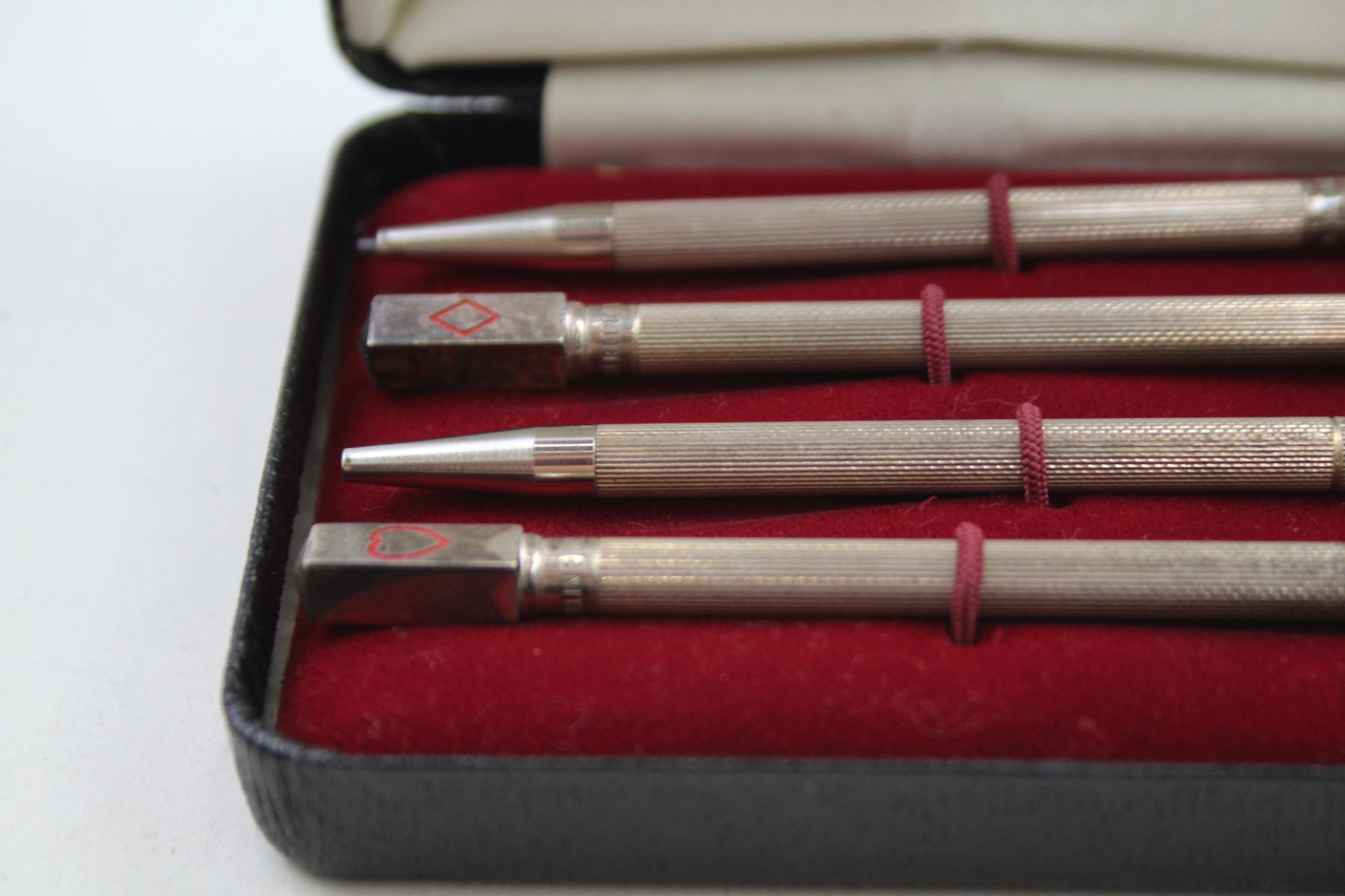 4 x .925 sterling silver cribbage pencils w/ enamel cased - Image 3 of 5