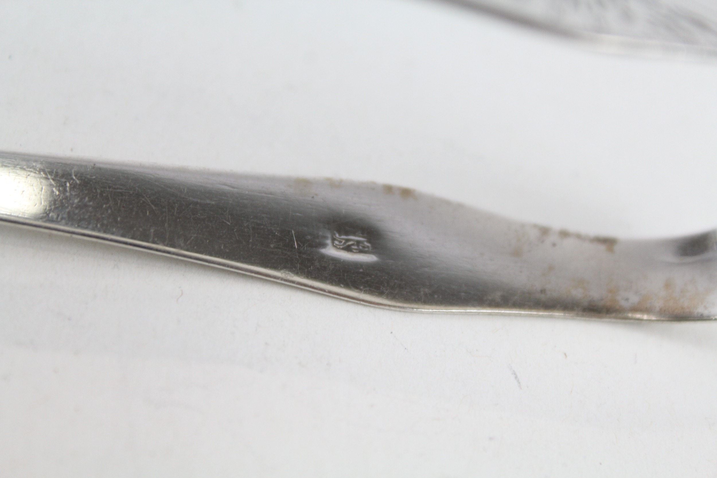 2 x .925 sterling georgian sugar tongs - Image 5 of 5