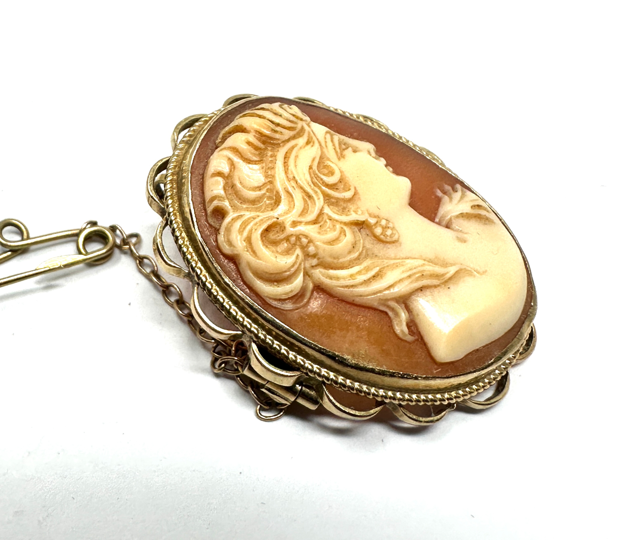 9ct gold cameo brooch weight 5.3g - Image 2 of 3