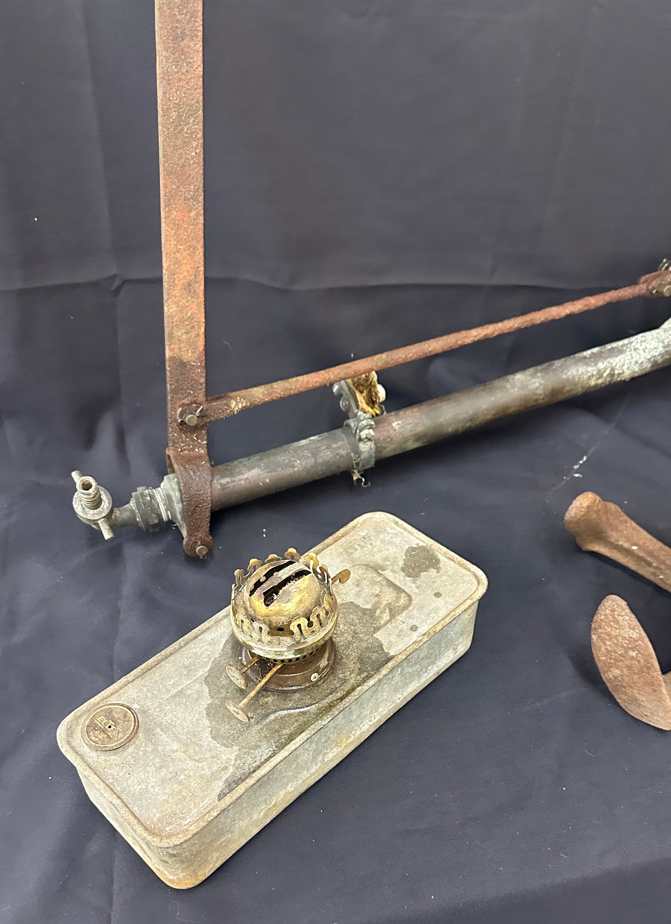 Selection of vintage items to include a petrol can, paraffin heater, cobblers part etc - Image 2 of 5