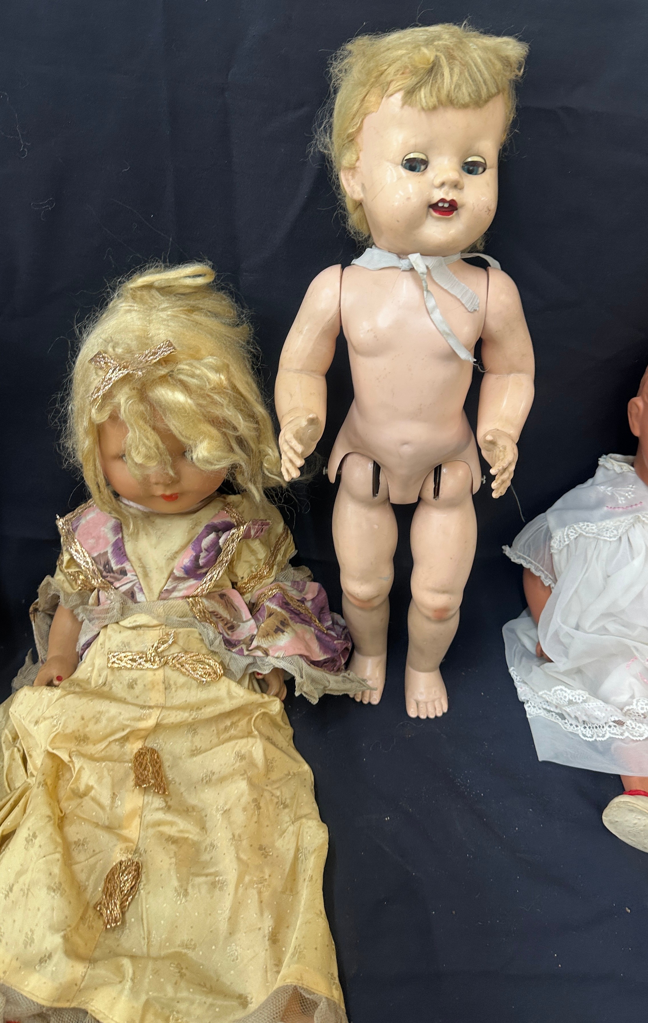 Selection of vintage dolls - Image 3 of 4