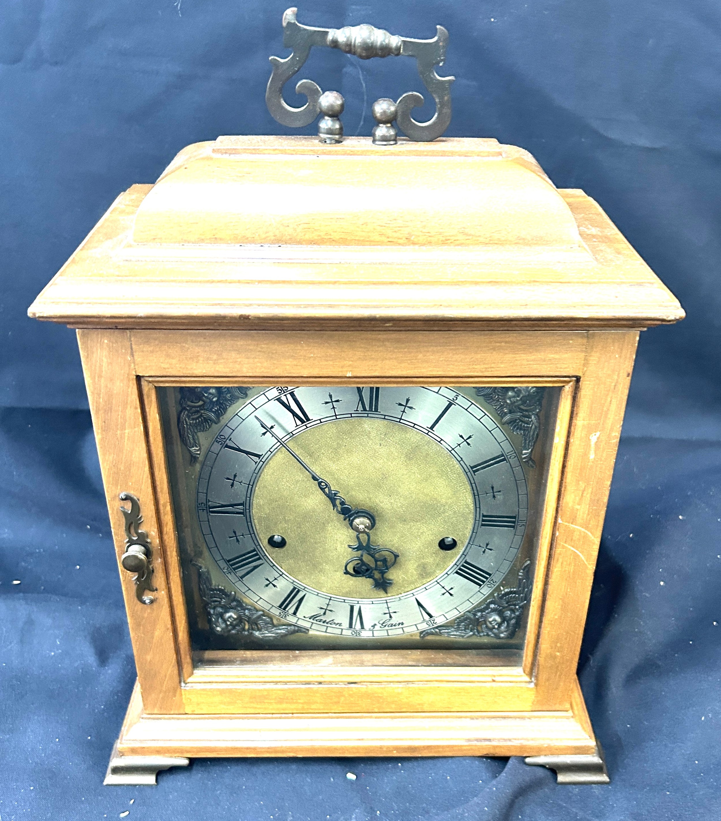 Vintage two key hole Maston&Gain mantel clock works although incomplete measures approx 40 inches - Image 4 of 4