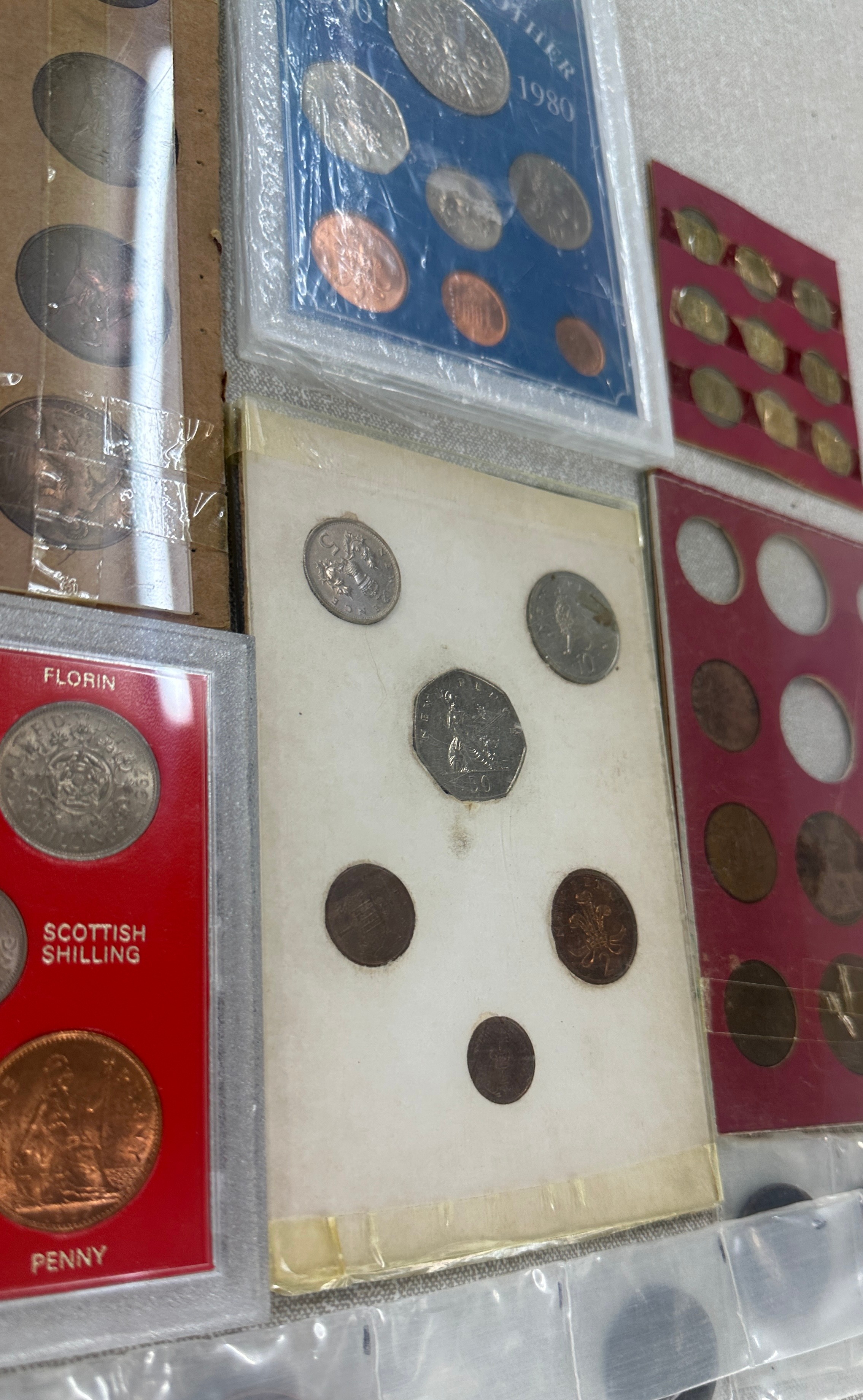 Selection of assorted coin sets includes The Coinage of Great Brittain 1980, 1979 etc - Image 10 of 10