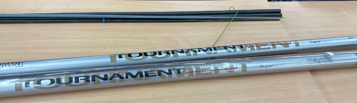 Daiwa Tournament 16 meter super msg pole with extra attachments